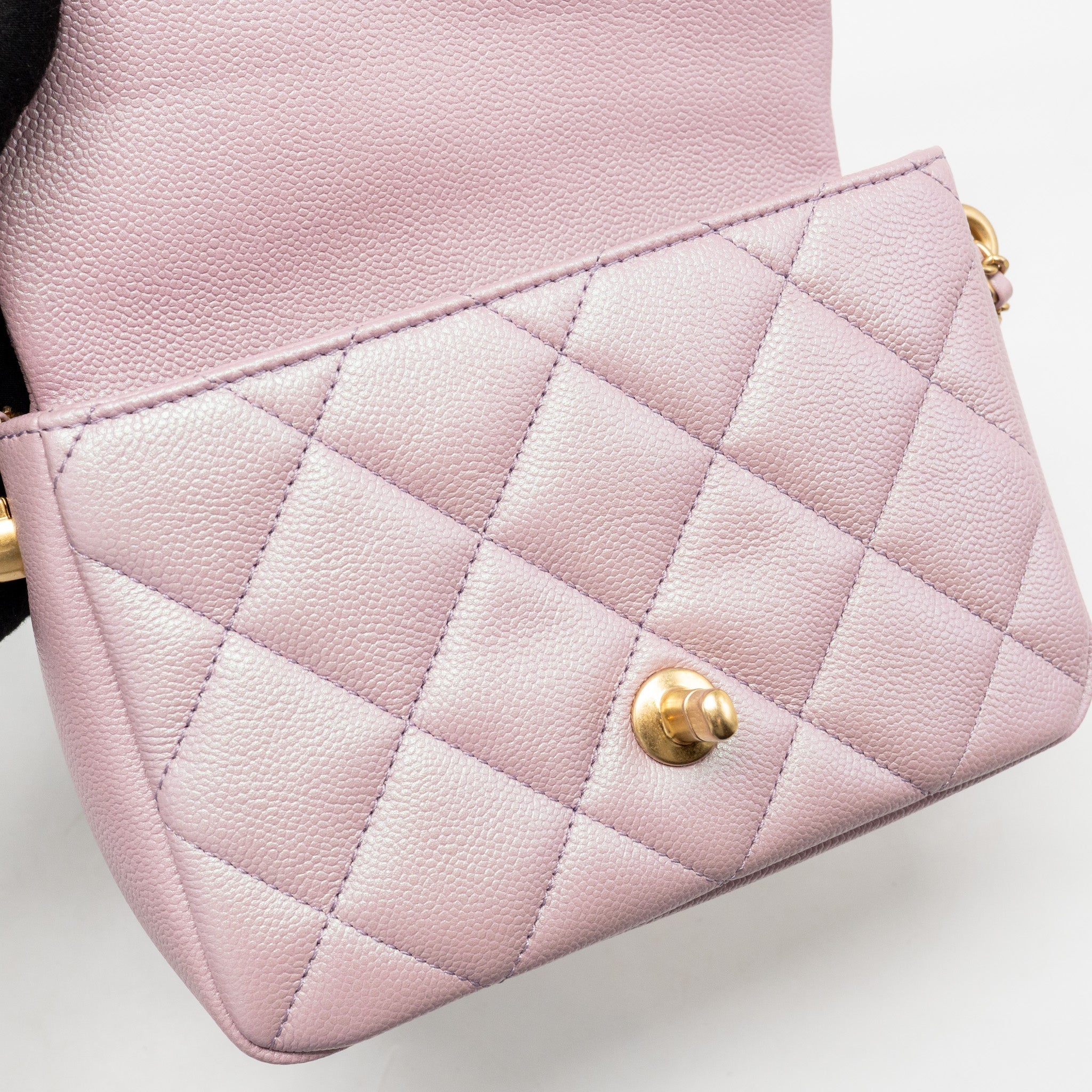 chanel-21k-my-perfect-mini-flap-bag-caviar-iridescent-pink-ghw-microchip-1