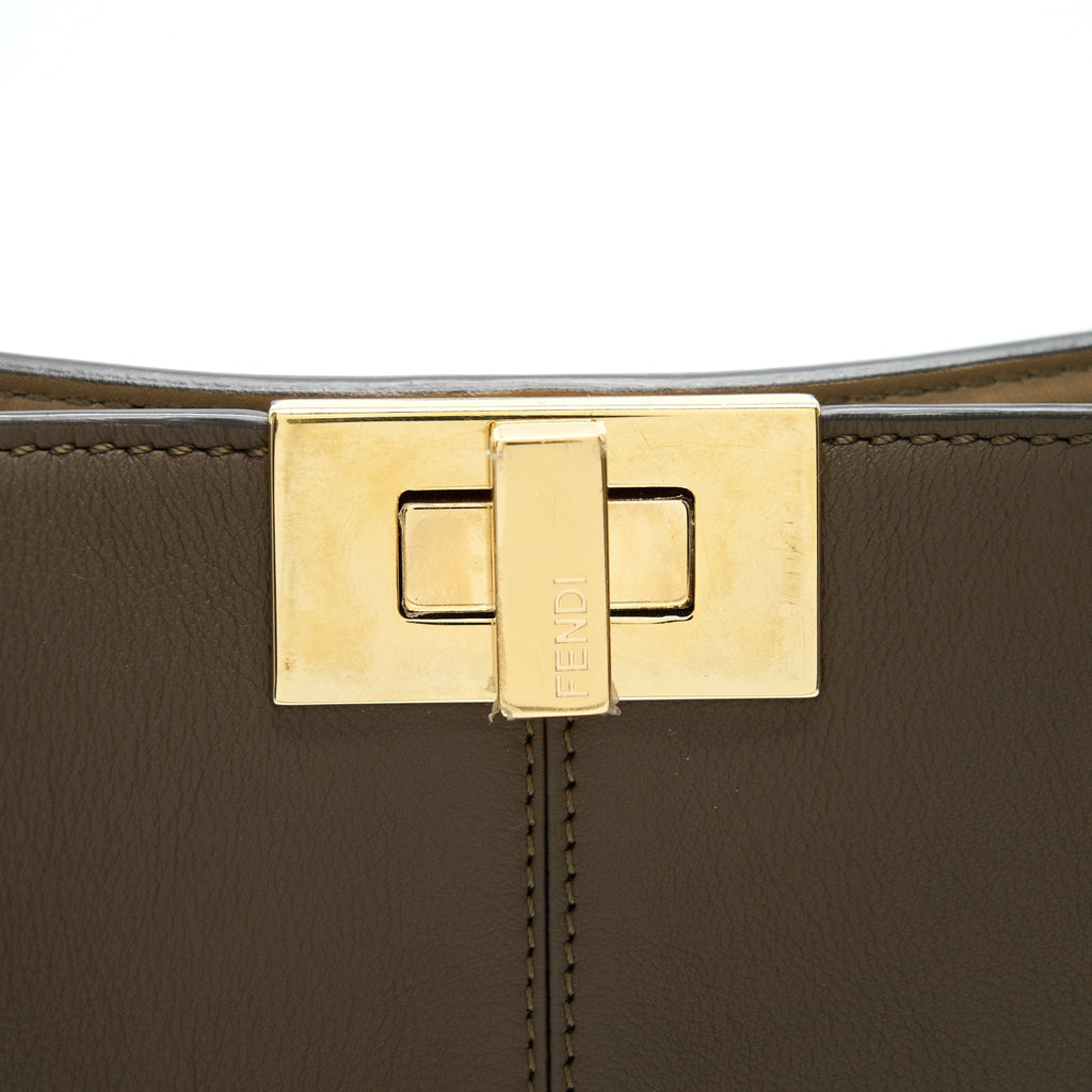 fendi-peekaboo-x-lite-medium-brown-with-an-extra-shoulder-strap