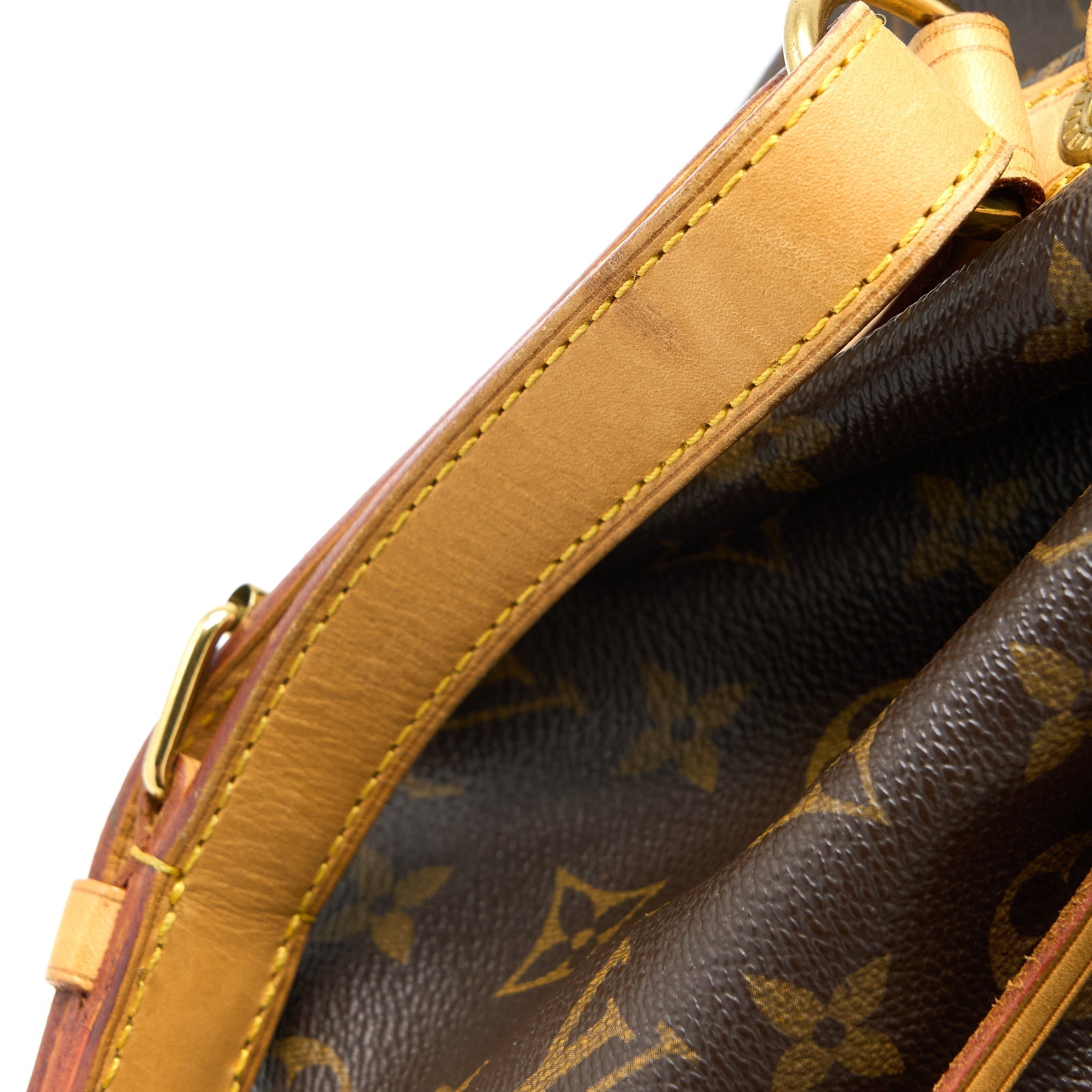 louis-vuitton-petit-noe-monogram-canvas-ghw-1
