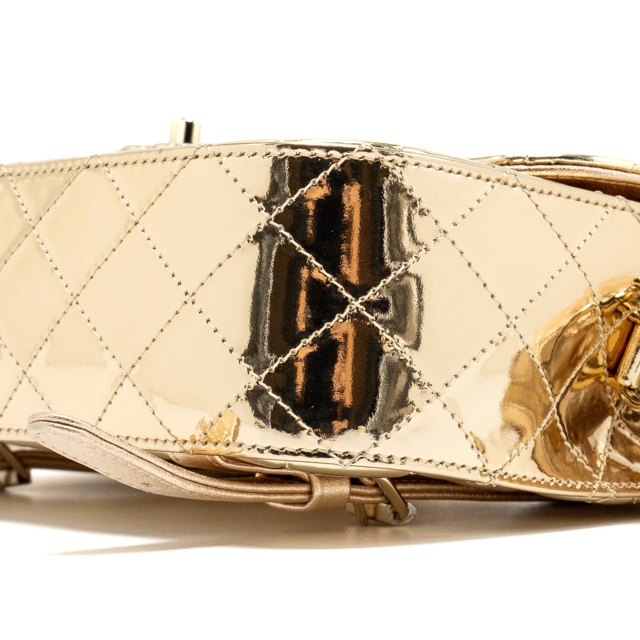 chanel-24c-backpack-with-star-patent-gold-lghw-microchip-1