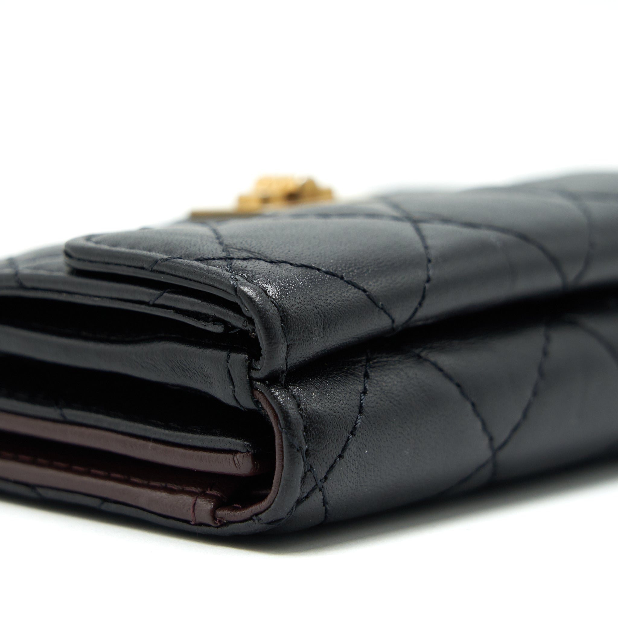 chanel-2-55-small-compact-wallet-black-ghw
