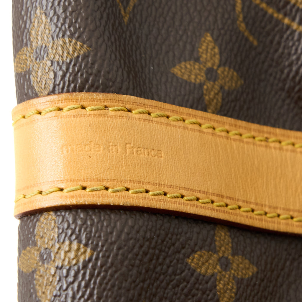 louis-vuitton-petit-noe-monogram-canvas-ghw-1