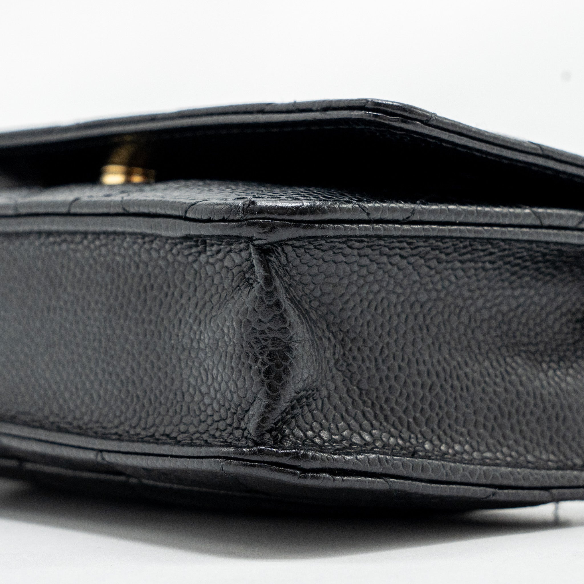 chanel-classic-wallet-on-chain-caviar-black-ghw-19