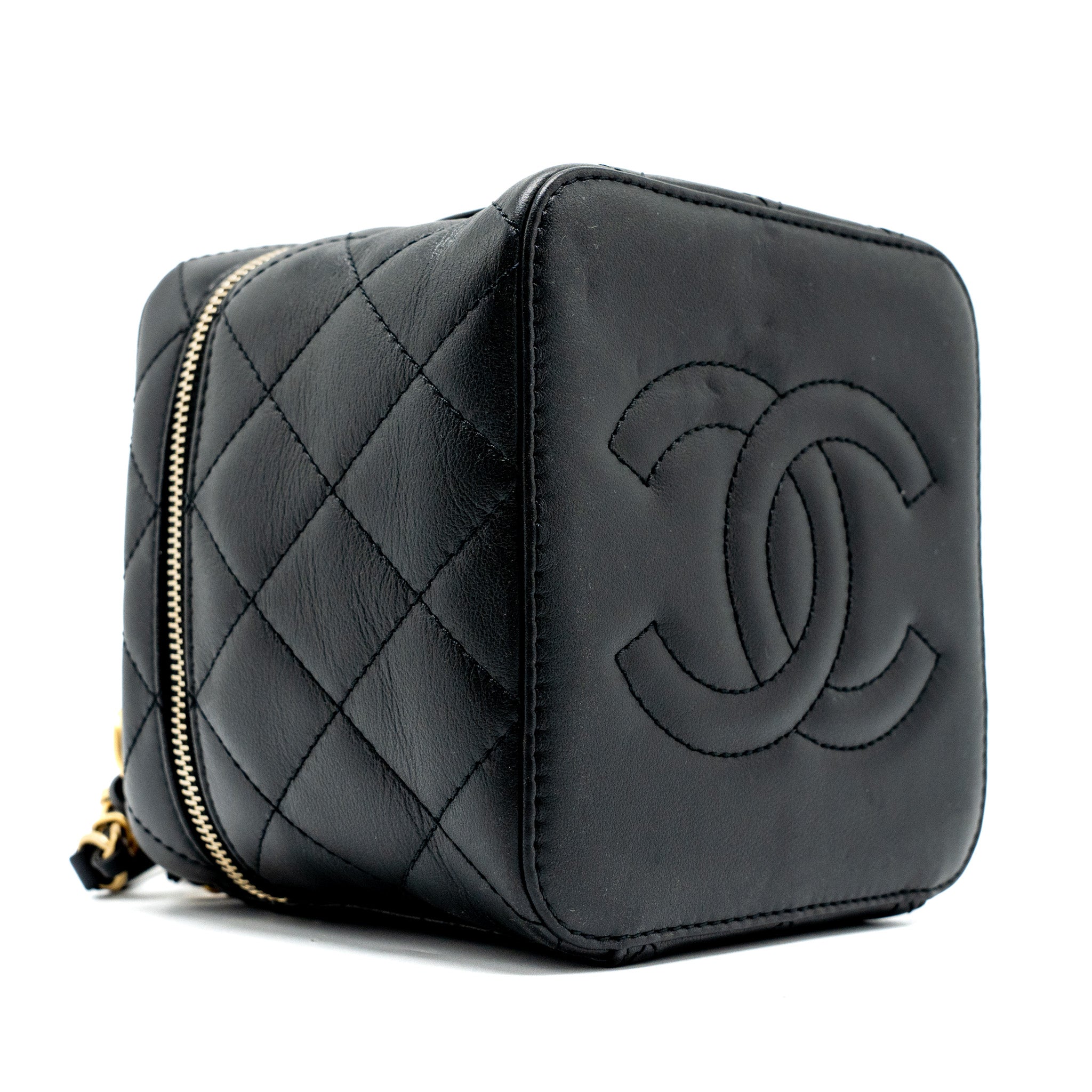 copy-of-chanel-top-handle-vanity-crossbody-bag-calfskin-black-brushed-ghw-microchip