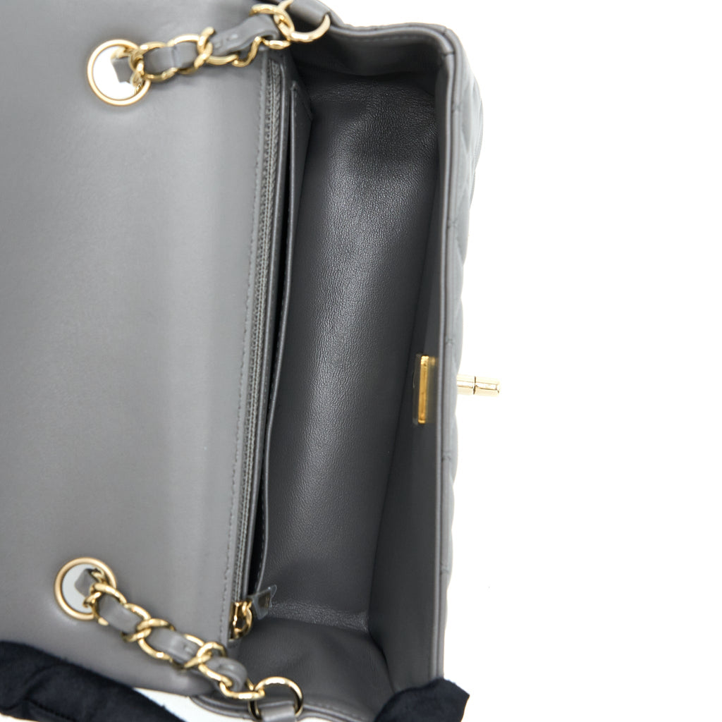 chanel-22a-mini-rectangular-flap-bag-lambskin-grey-lghw-microchip-2