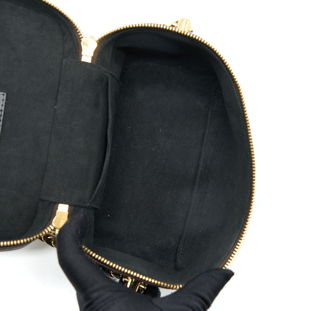 louis-vuitton-vanity-pm-monogram-canvas-ghw