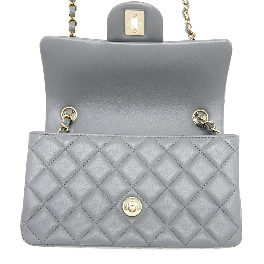 chanel-22a-mini-rectangular-flap-bag-lambskin-grey-lghw-microchip-2