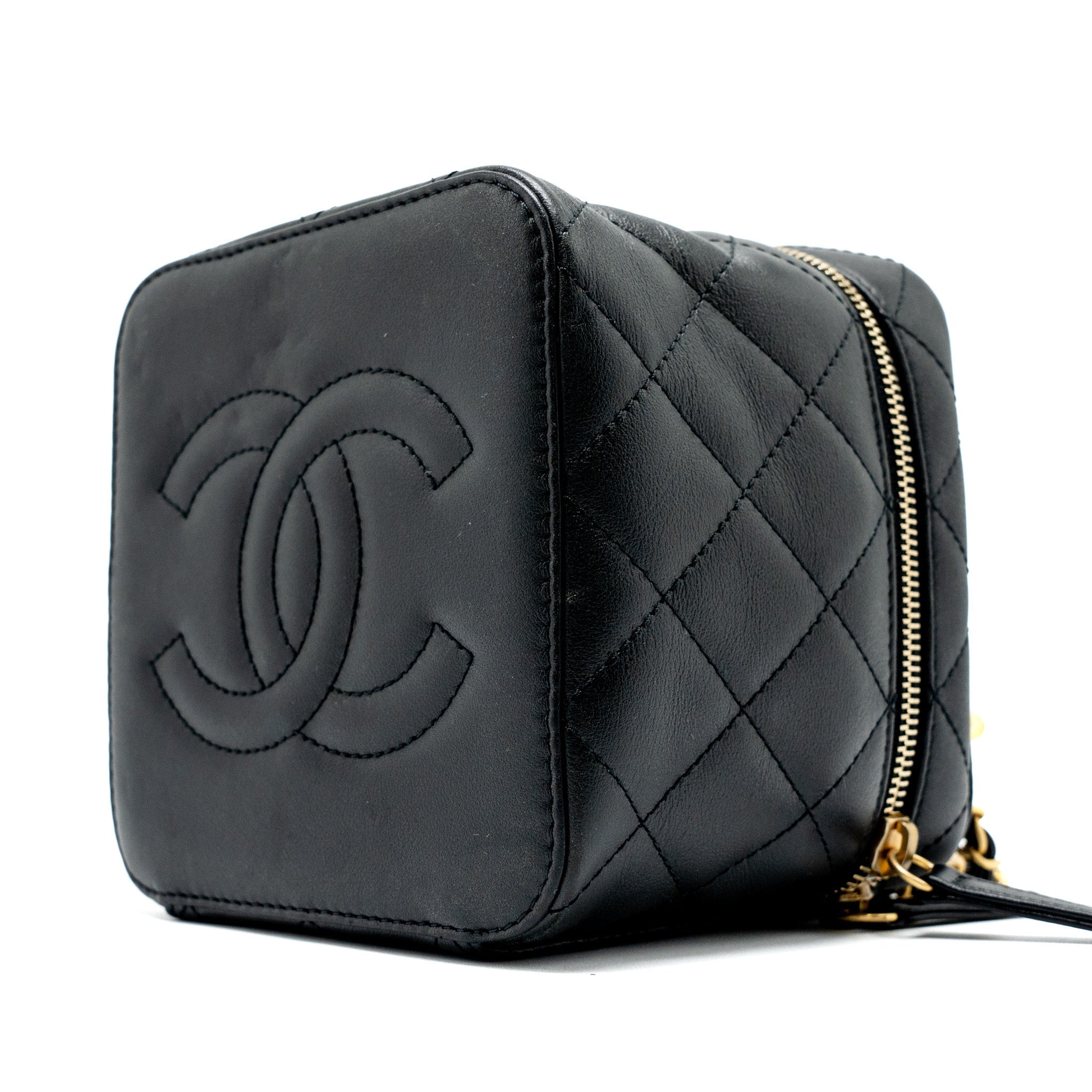 copy-of-chanel-top-handle-vanity-crossbody-bag-calfskin-black-brushed-ghw-microchip