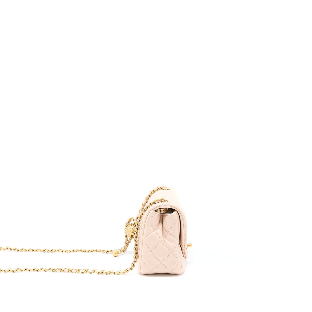 chanel-pearl-crush-mini-square-lambskin-light-beige-brushed-ghwmicrochip-1