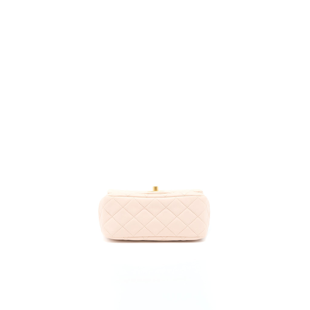 chanel-pearl-crush-mini-square-lambskin-light-beige-brushed-ghwmicrochip-1