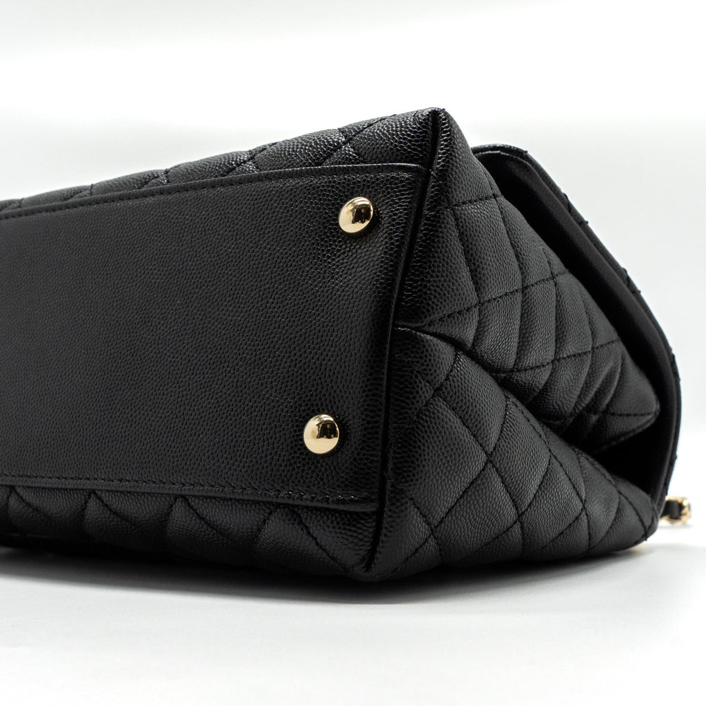 chanel-medium-coco-handle-flap-bag-lizard-embossed-handle-caviar-black-lghw