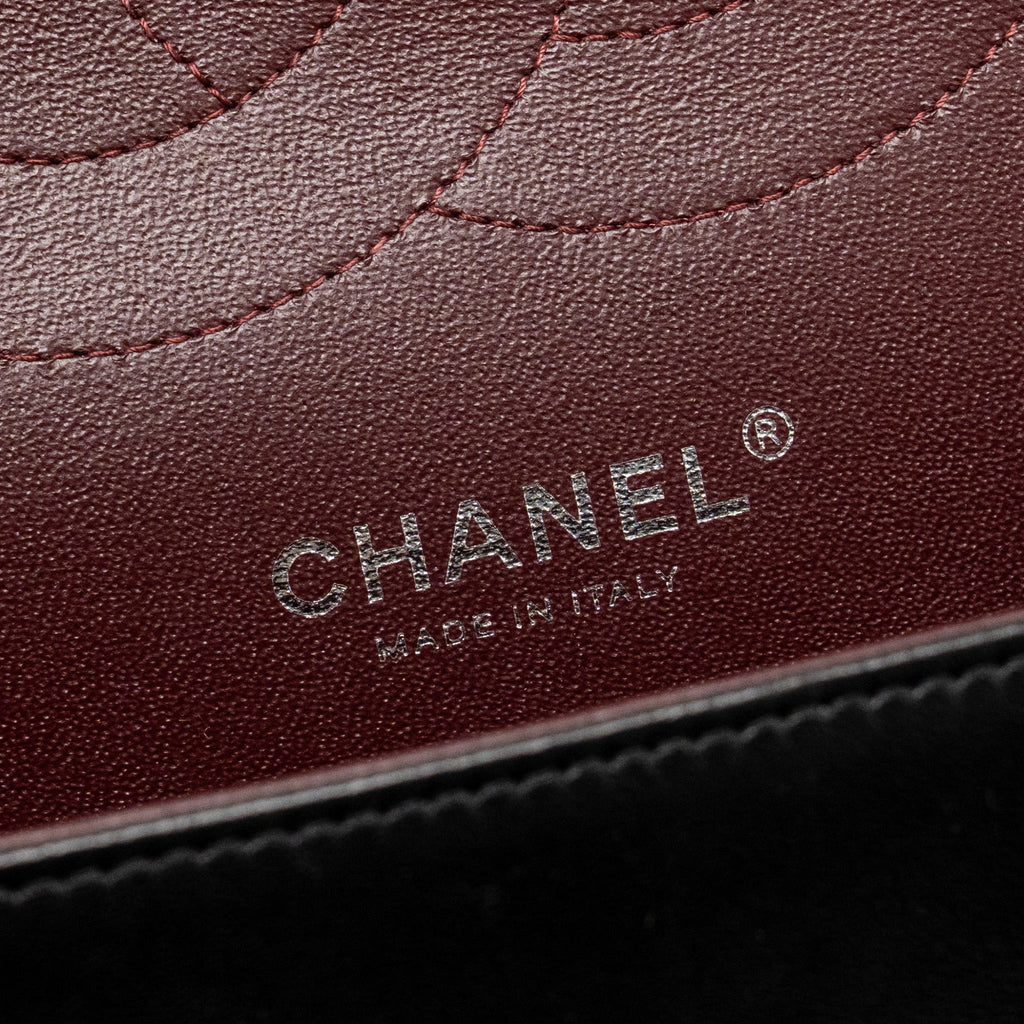 chanel-jumbo-classic-double-flap-bag-lambskin-black-shw-1