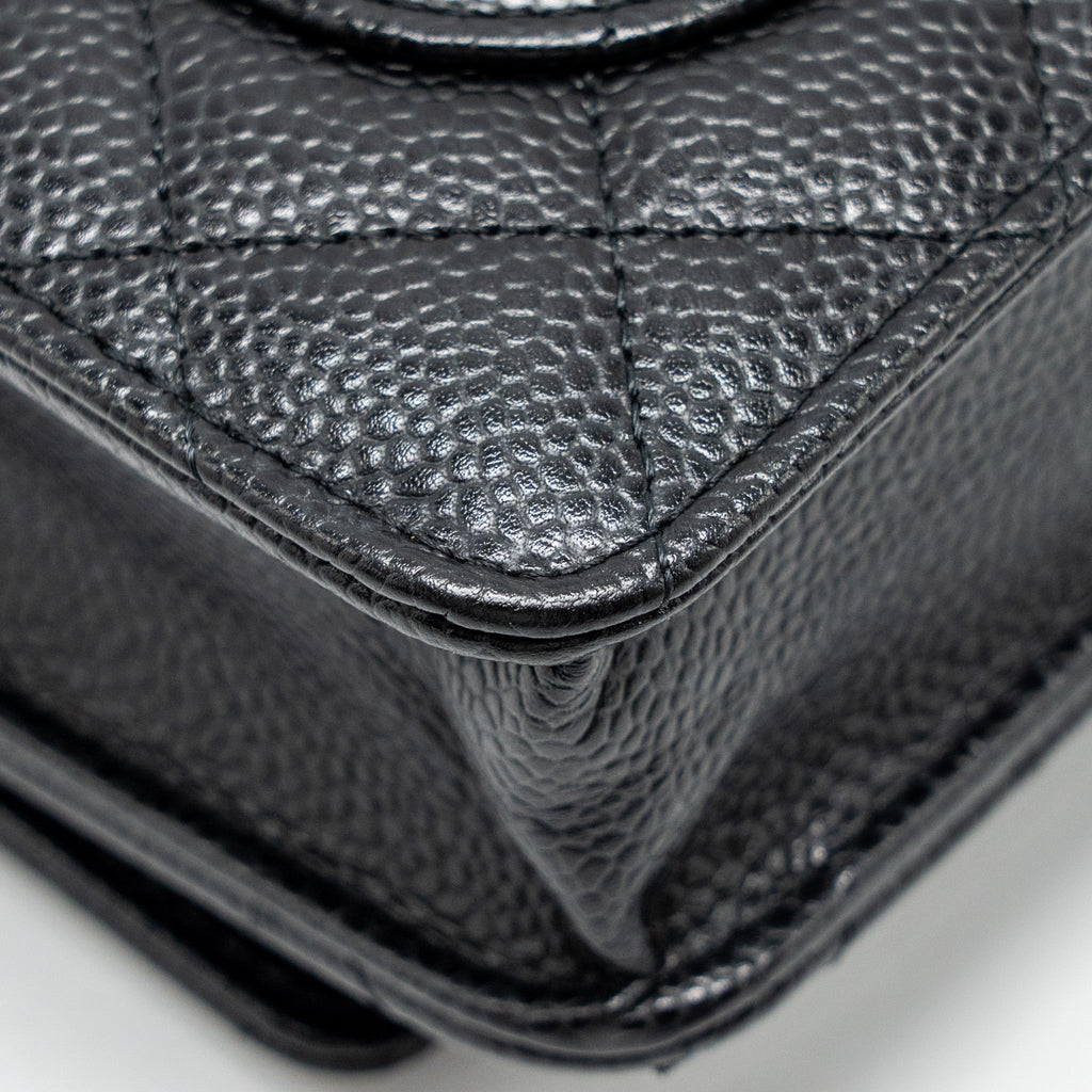 chanel-classic-wallet-on-chain-caviar-black-ghw-19