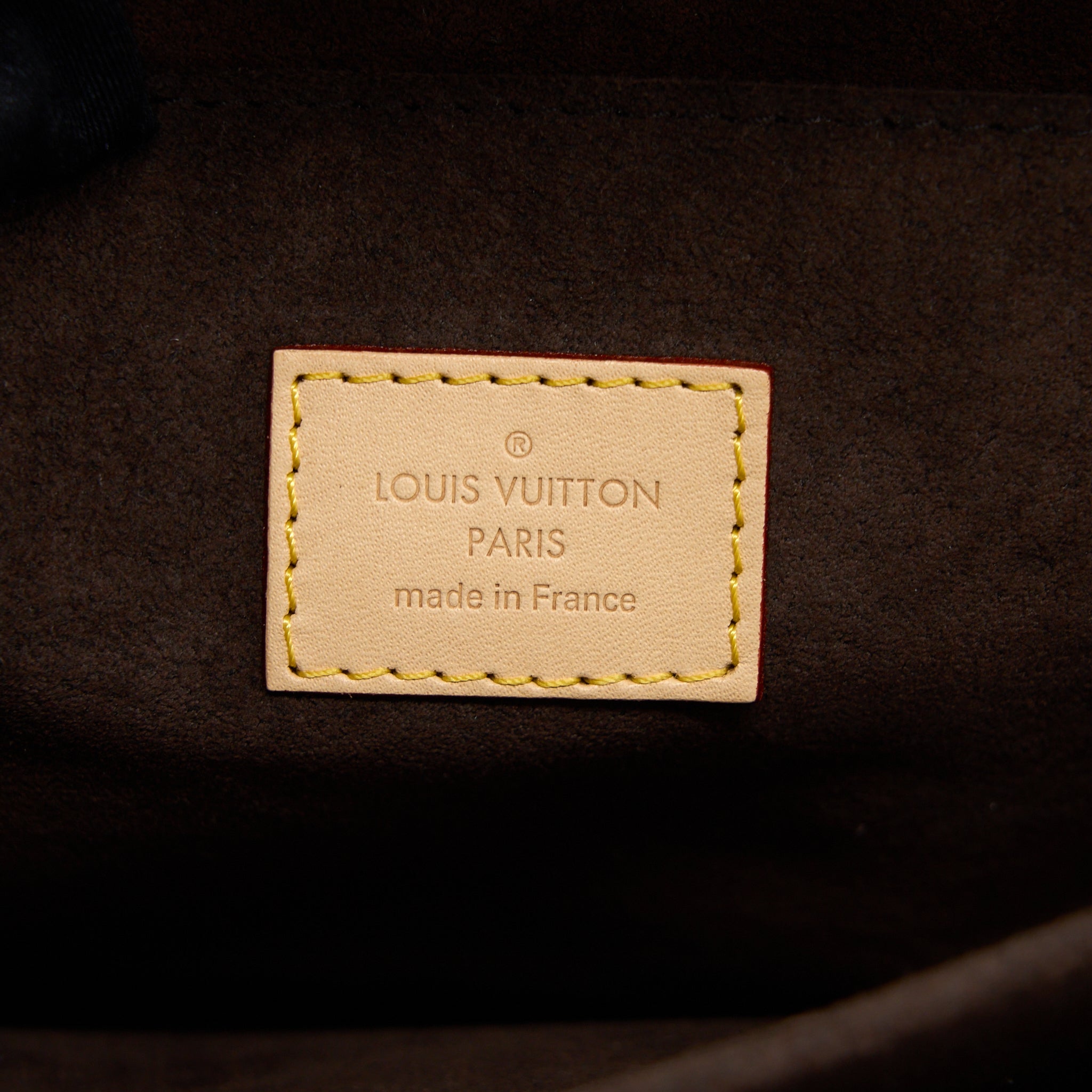 louis-vuitton-pochette-metis-monogram-canvas-ghw-4