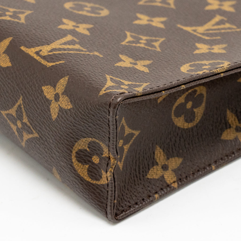 louis-vuitton-toiletry-pochette-26-monogram-canvas-ghw-16