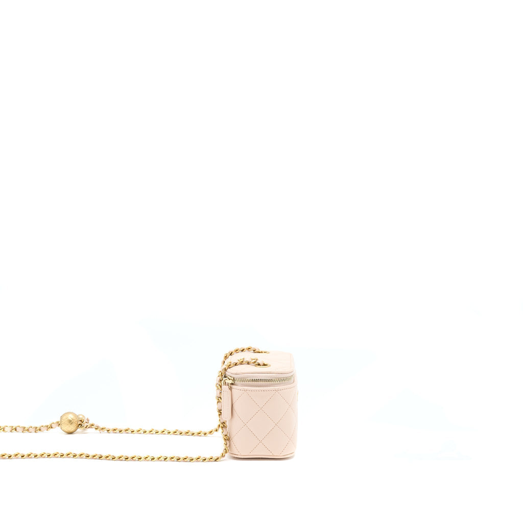 chanel-pearl-crush-mini-vanity-with-chain-lambskin-light-pink-ghw