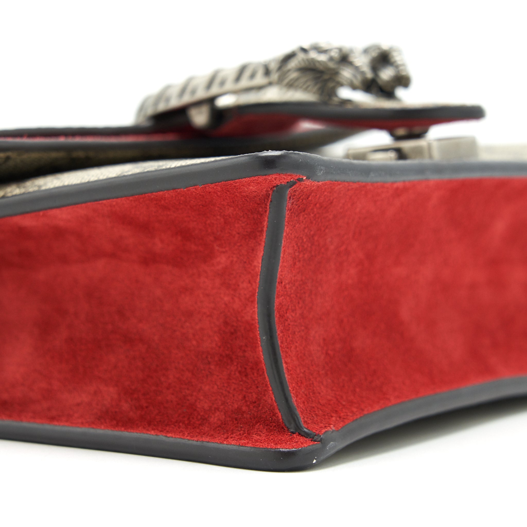 gucci-mini-dionysus-red-suede-crossbody-bag
