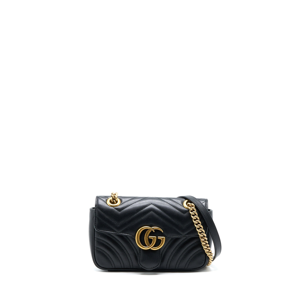gucci-small-marmont-shoulder-bag-calfskin-black-ghw