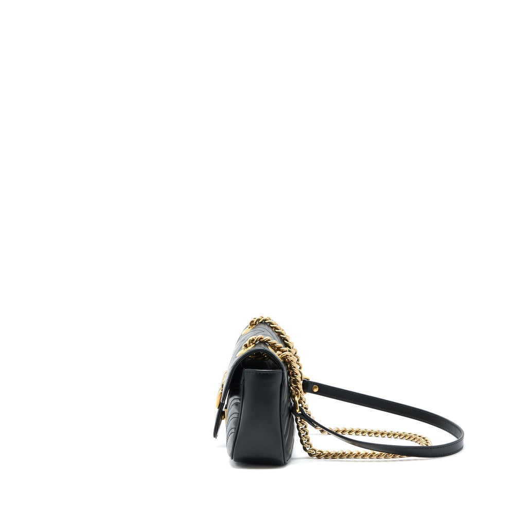 gucci-small-marmont-shoulder-bag-calfskin-black-ghw