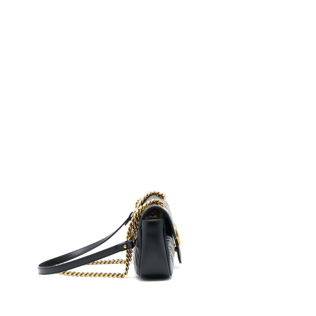 gucci-small-marmont-shoulder-bag-calfskin-black-ghw