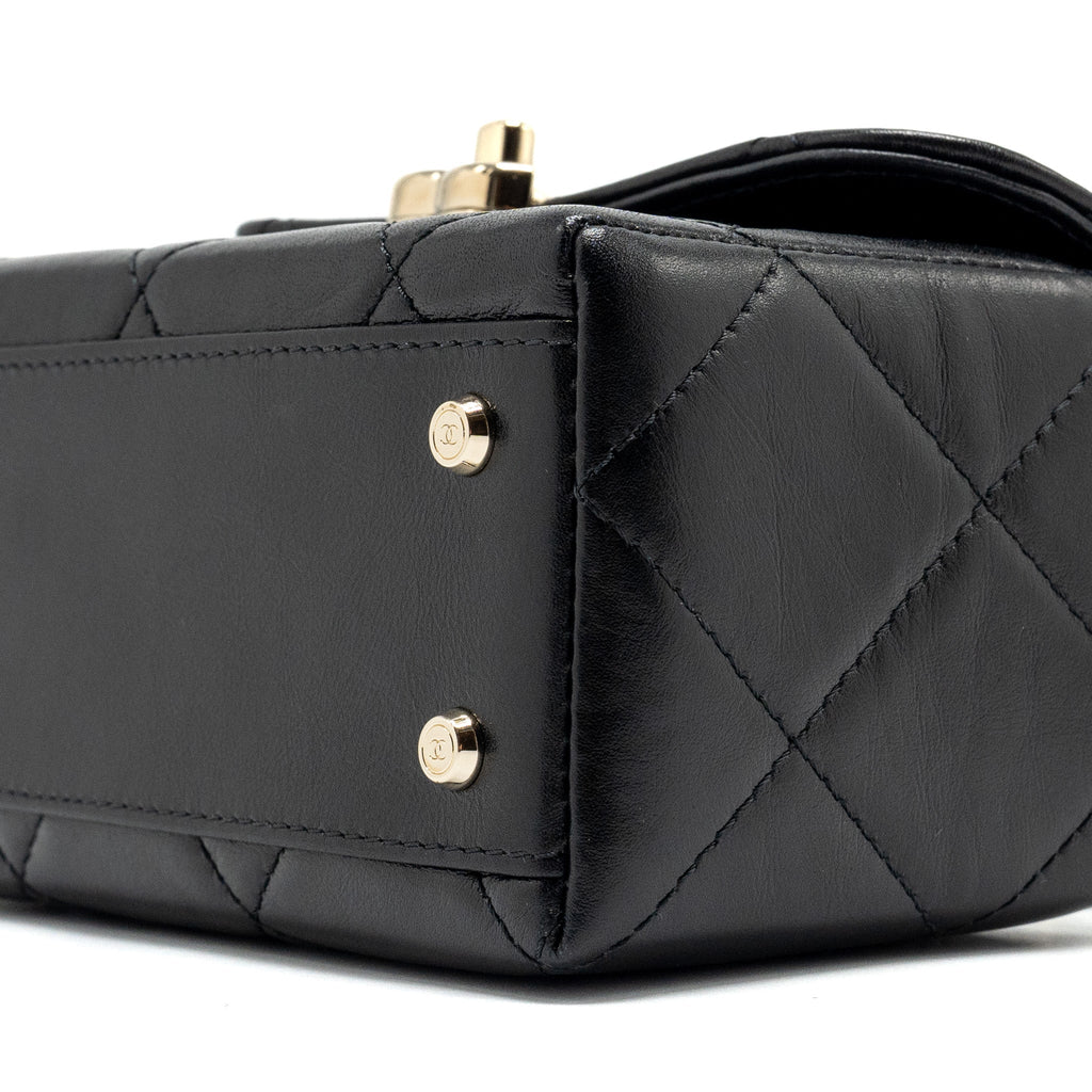 chanel-23k-top-handle-vanity-bag-shiny-calfskin-black-ghw-microchip