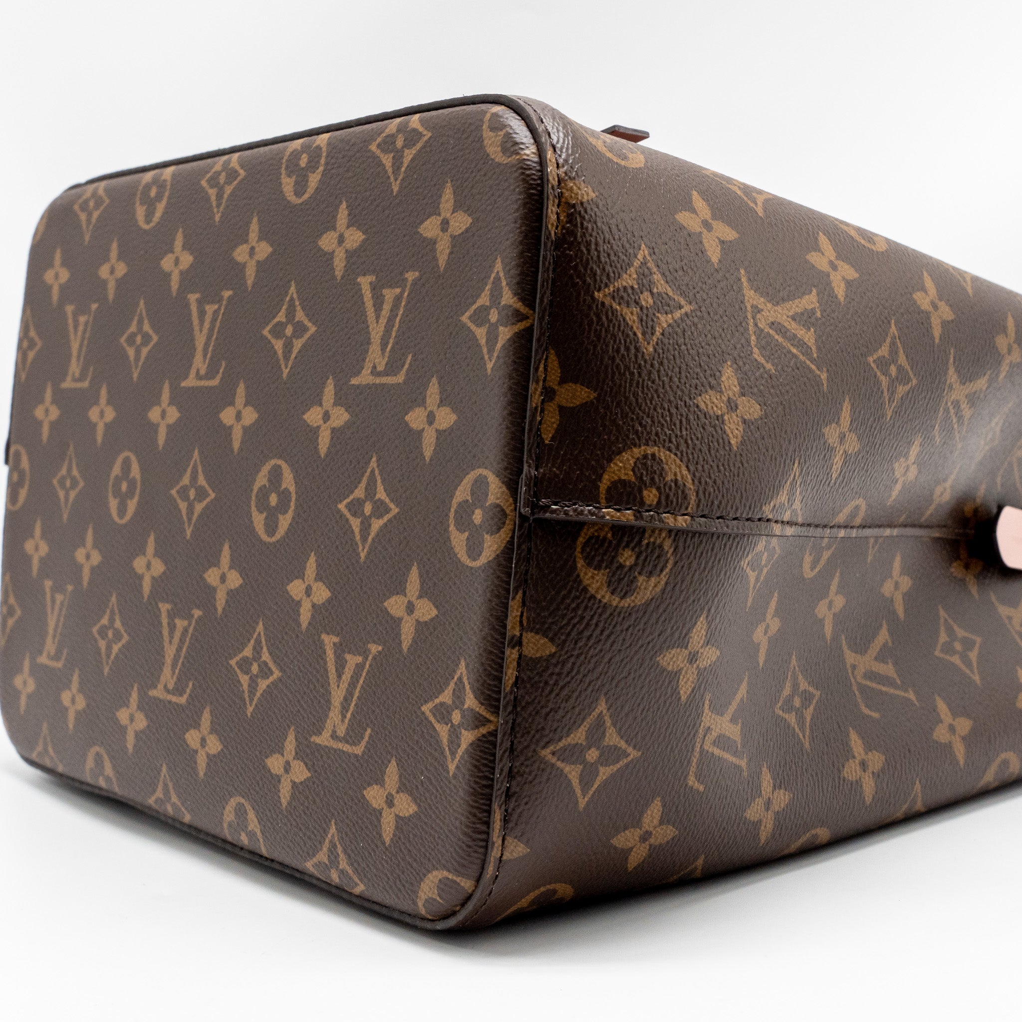 lv-monogram-2