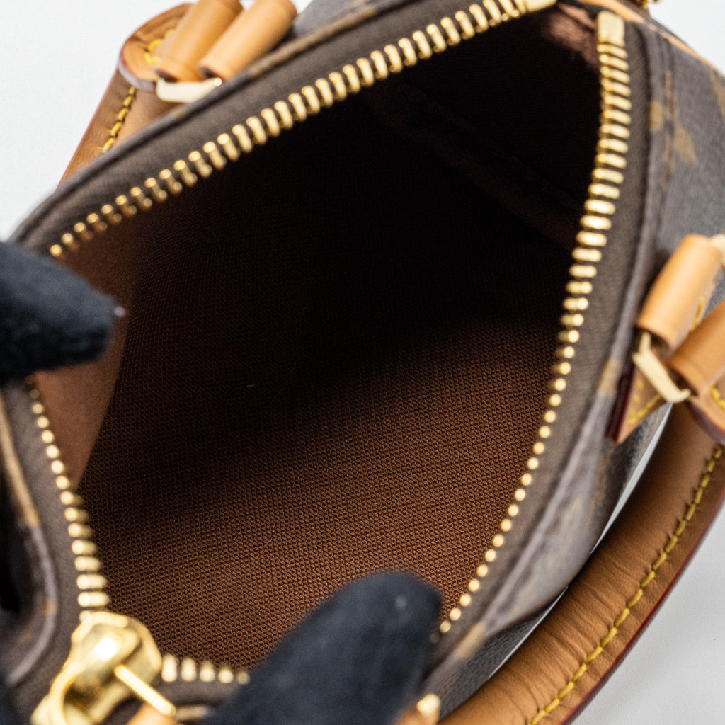 louis-vuitton-nano-speedy-monogram-canvas-ghwnew-version-1