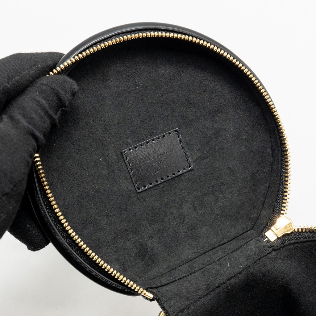 louis-vuitton-cannes-monogram-reverse-canvas-ghw-12
