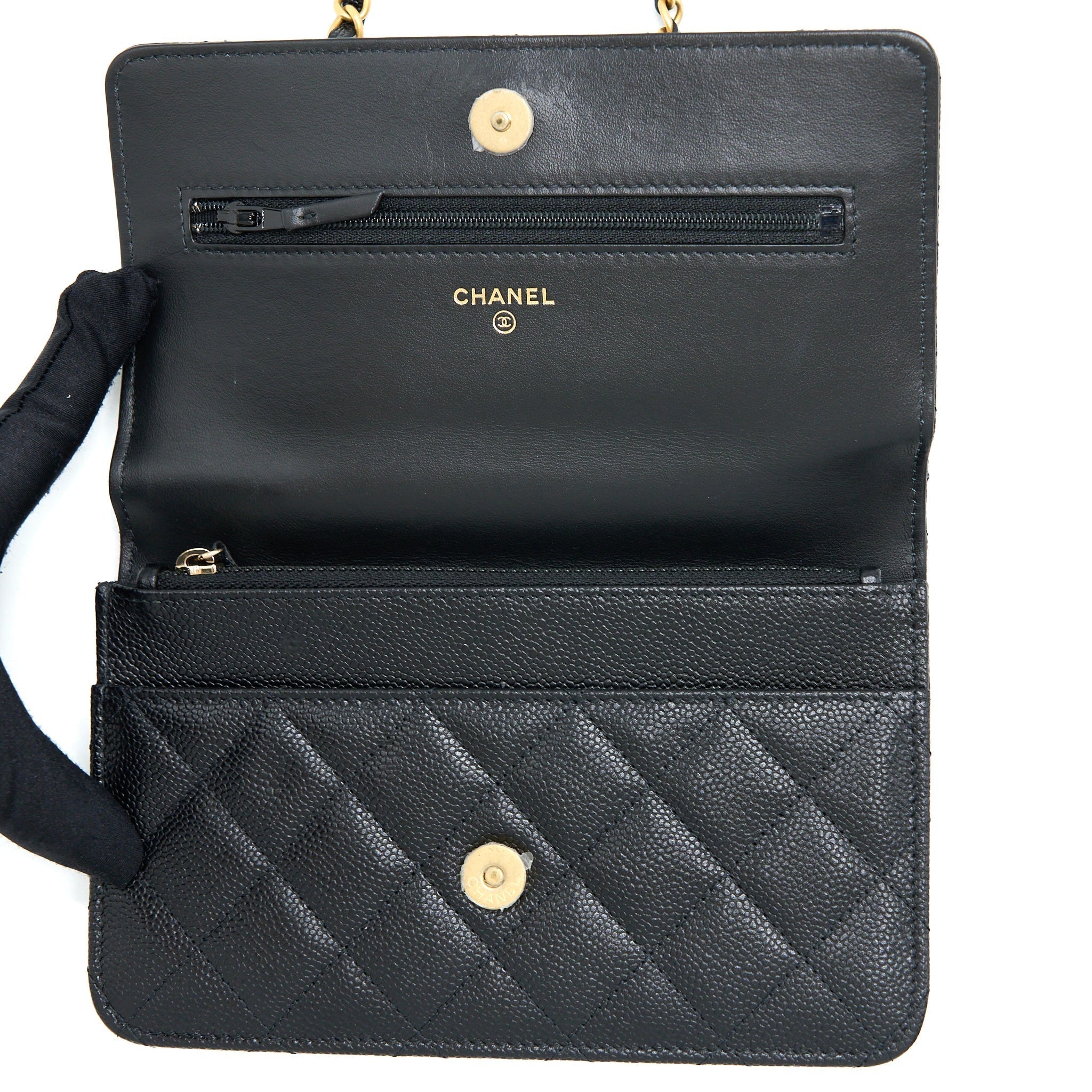 chanel-letter-top-handle-wallet-on-chain-caviar-black-ghw