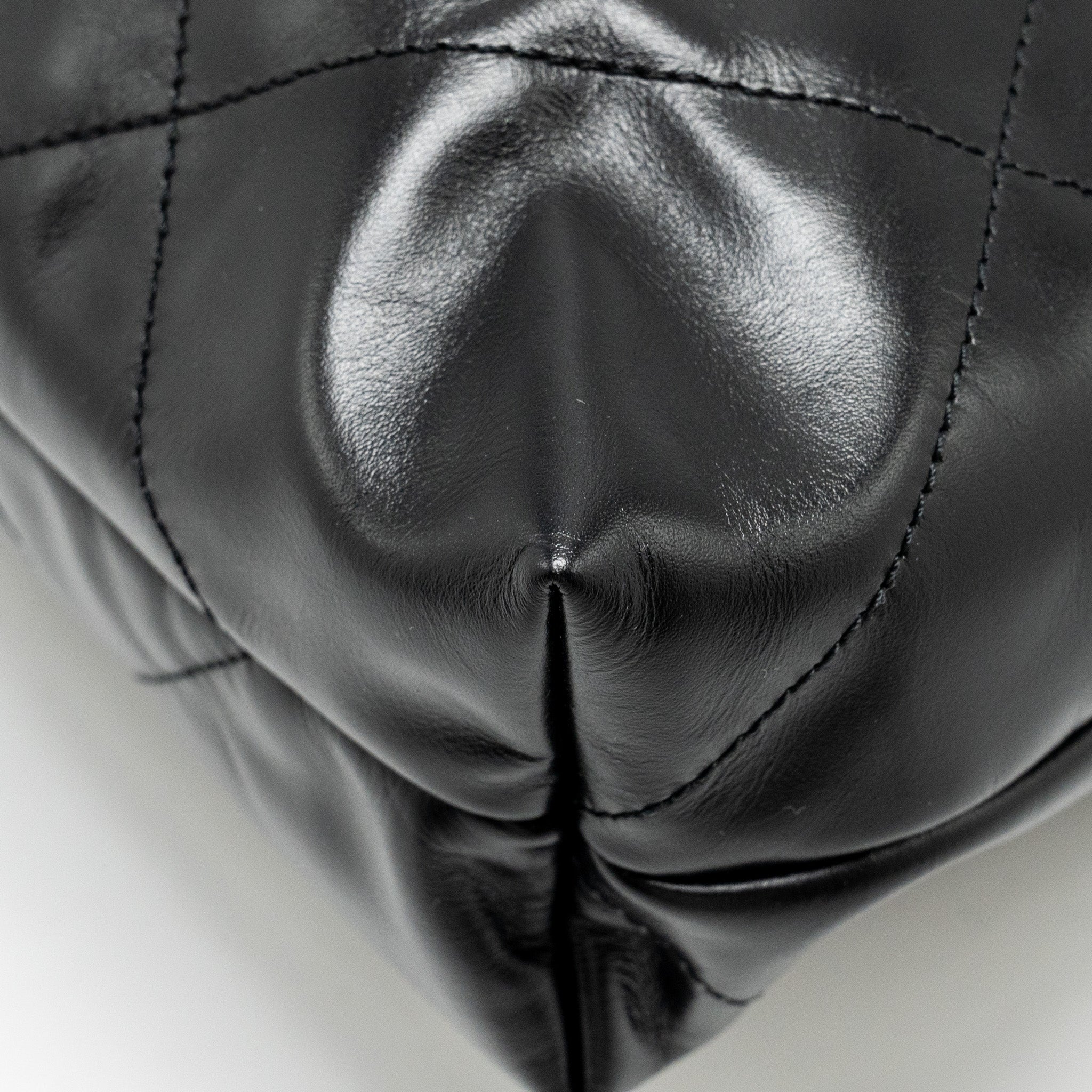 chanel-medium-22-bag-shiny-calfskin-black-ghw-microchip-copy-1