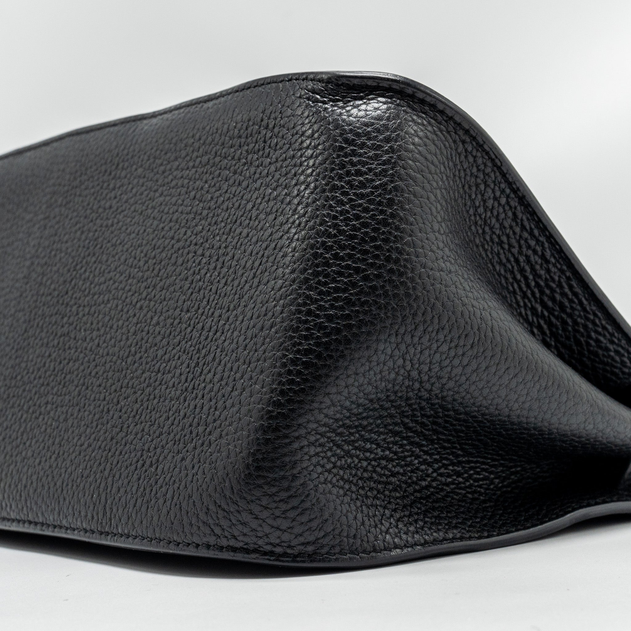 hermes-jypsiere-31-clemence-black-shw