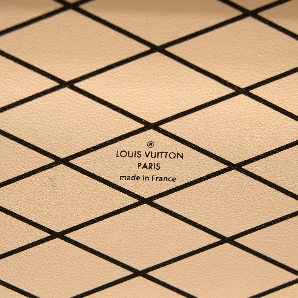 copy-of-louis-vuitton-petit-malle-monogram-canvas-ghw