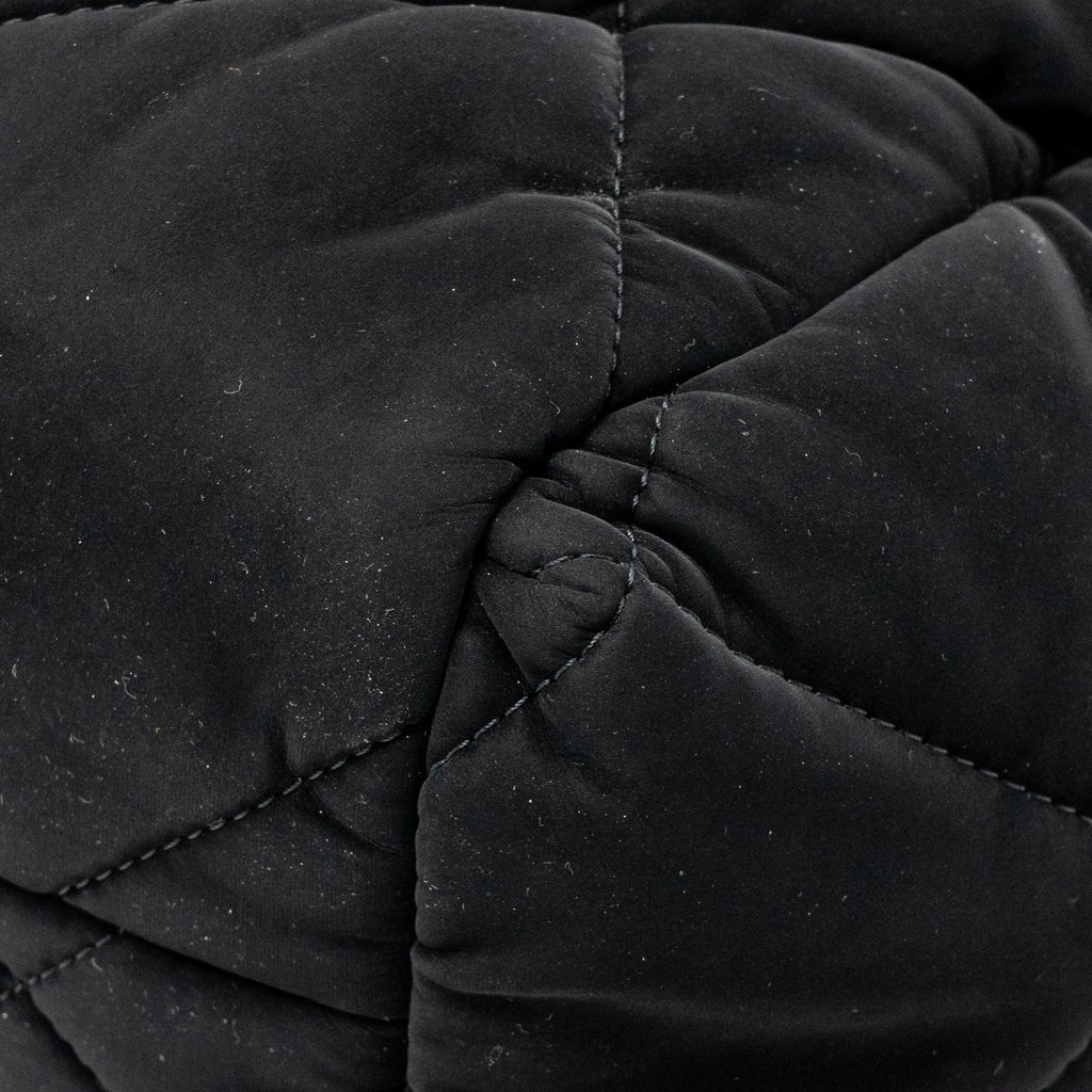chanel-25n-ski-series-coconeige-shoulder-bag-nylon-black-lghw-microchip