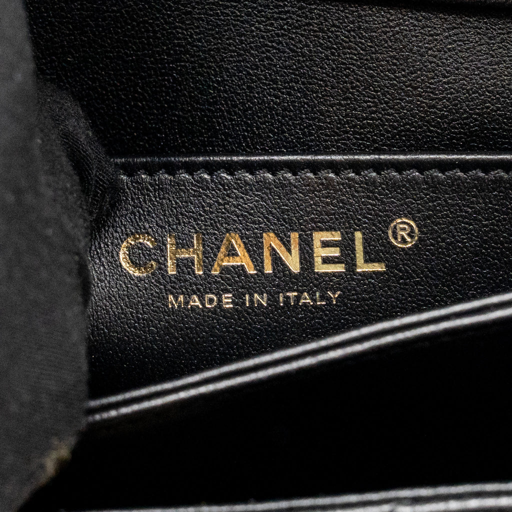 chanel-24s-cc-logo-top-handle-flap-bag-with-chain-lambskin-black-ghw-microchip-copy