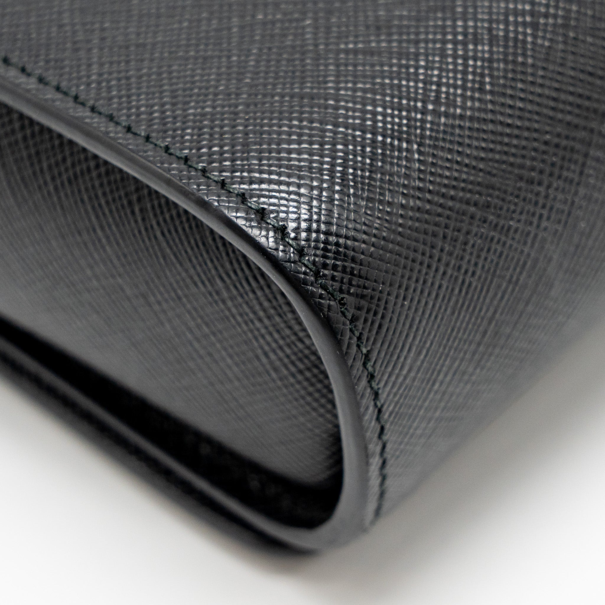 prada-saffiano-chain-bag-calfskin-black-ghw