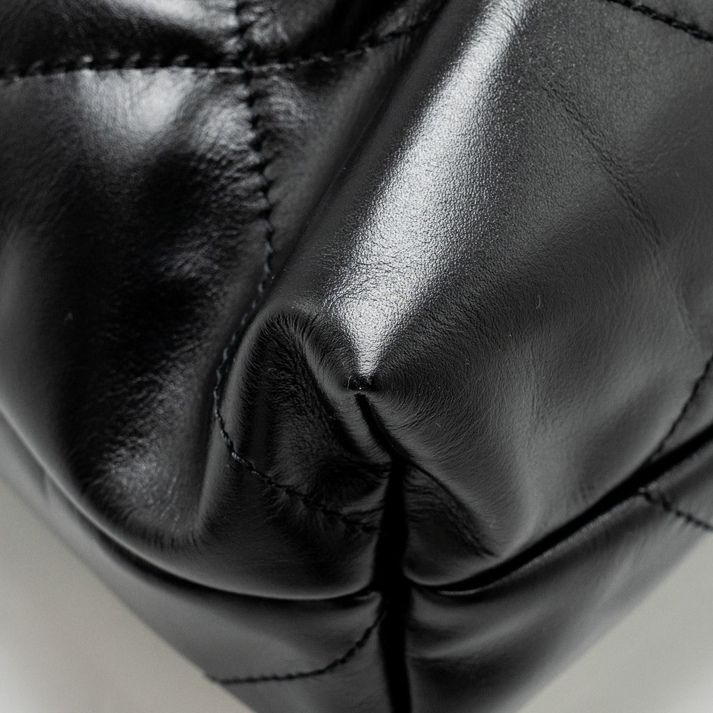chanel-medium-22-bag-shiny-calfskin-black-ghw-microchip-copy-1