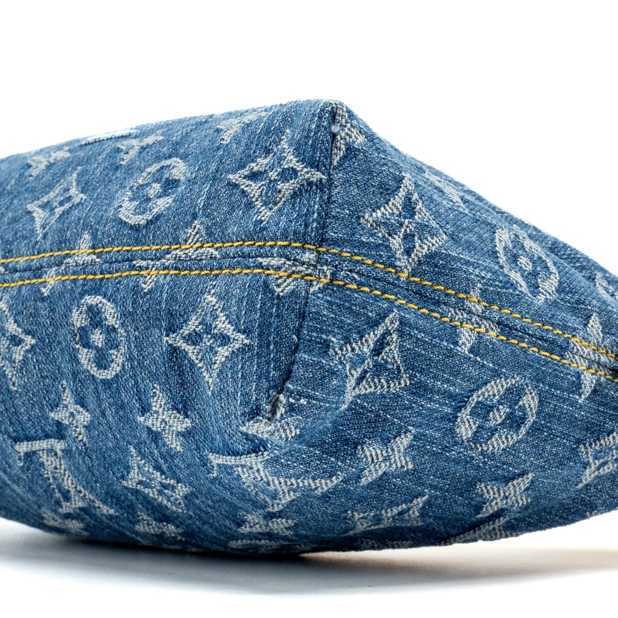 louis-vuitton-hills-pochette-monogram-denim-blue-ghw