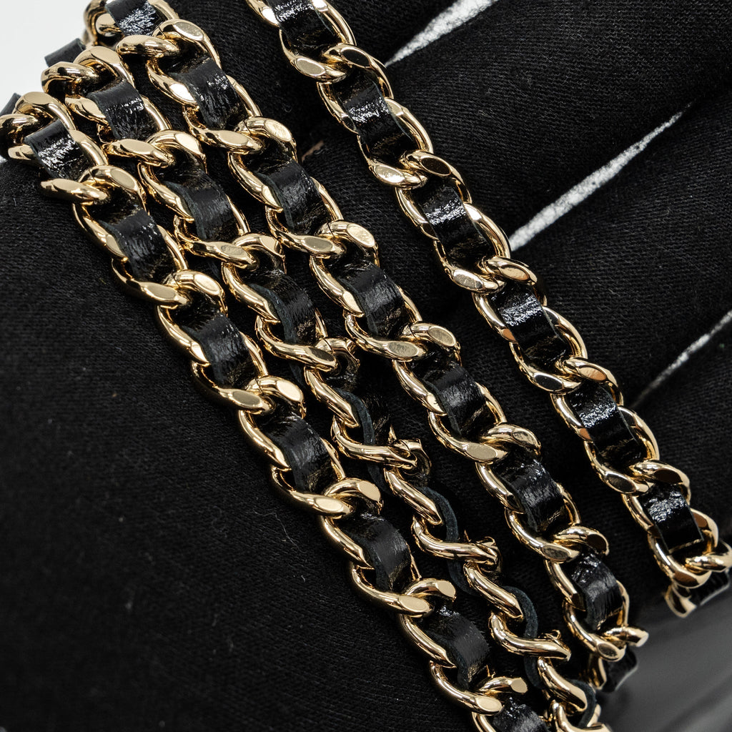 chanel-24c-mini-31-clutch-with-chain-shiny-calfskin-black-lghw-microchip-1