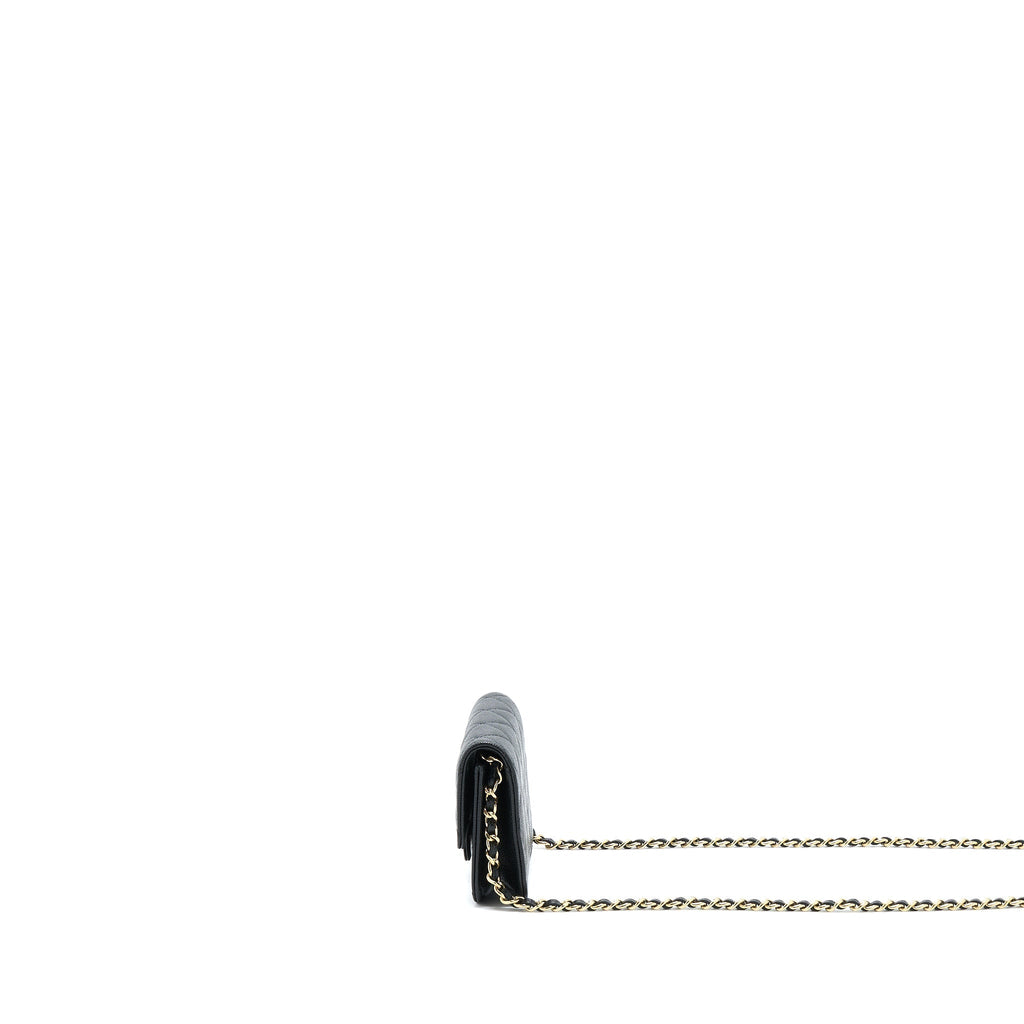 chanel-mini-flap-card-holder-with-chain-caviar-black-lghw-1