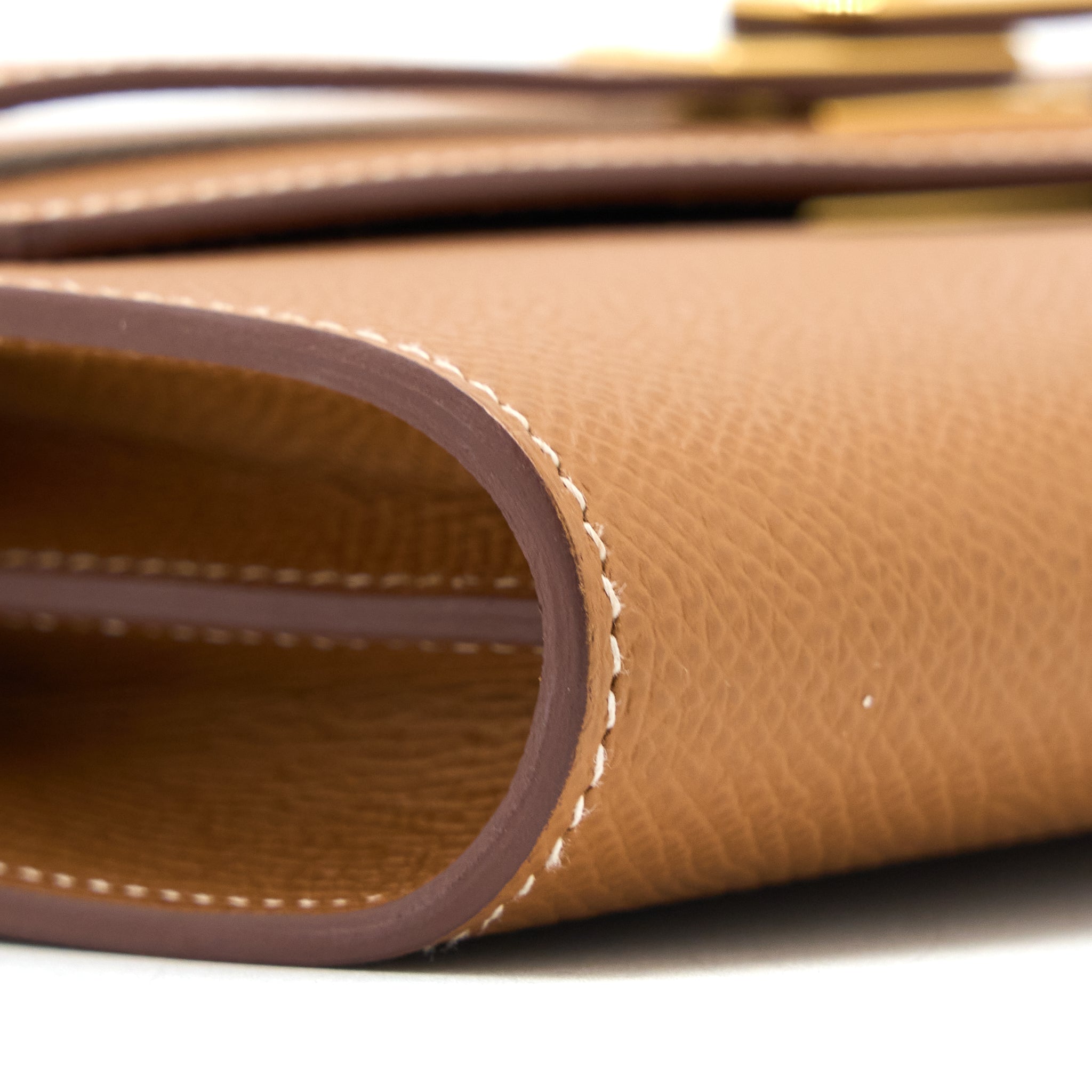 hermes-classic-kelly-to-go-epsom-gold-ghw-stamp-u