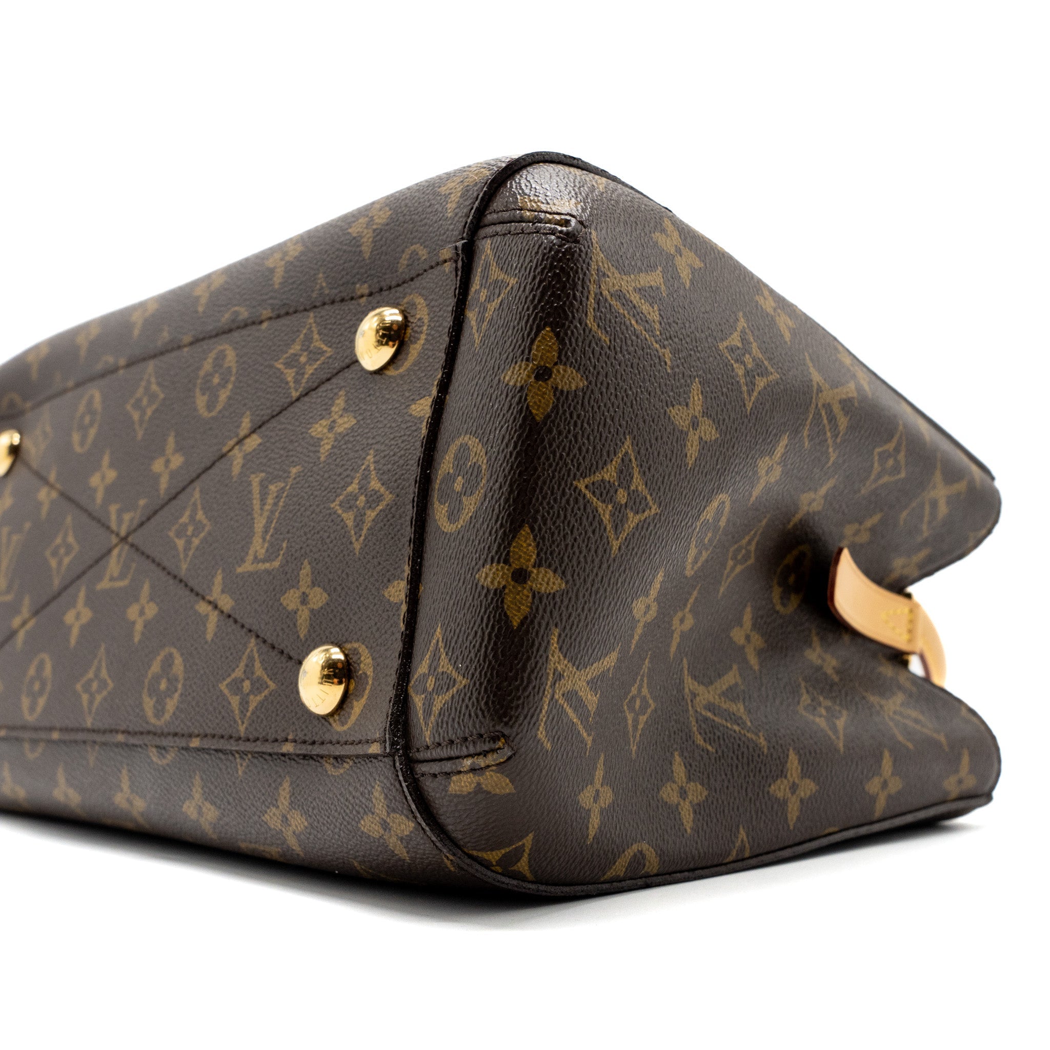 louis-vuitton-montaigne-mm-monogram-canvas-ghw-copy