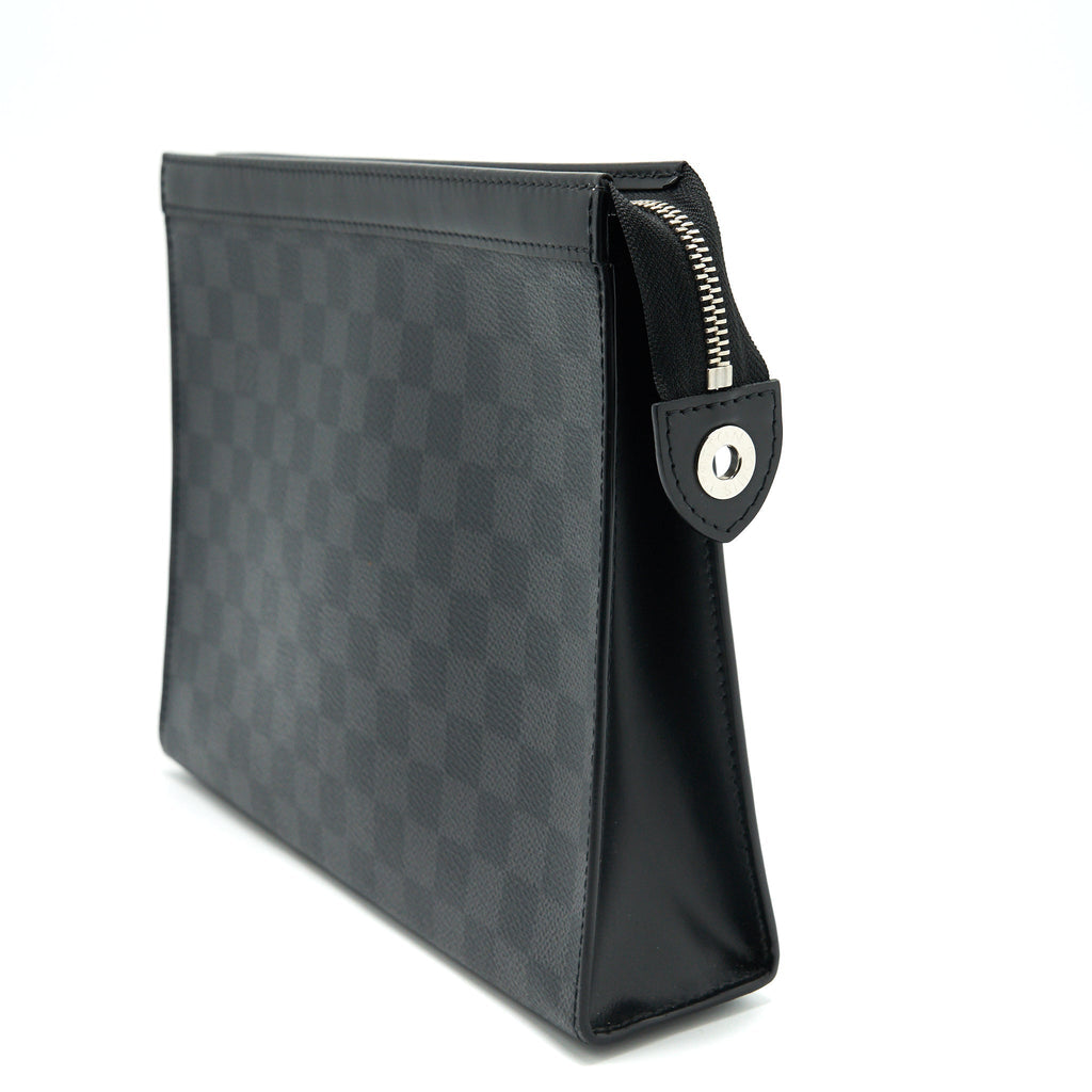 louis-vuitton-pochette-voyage-damier-in-black