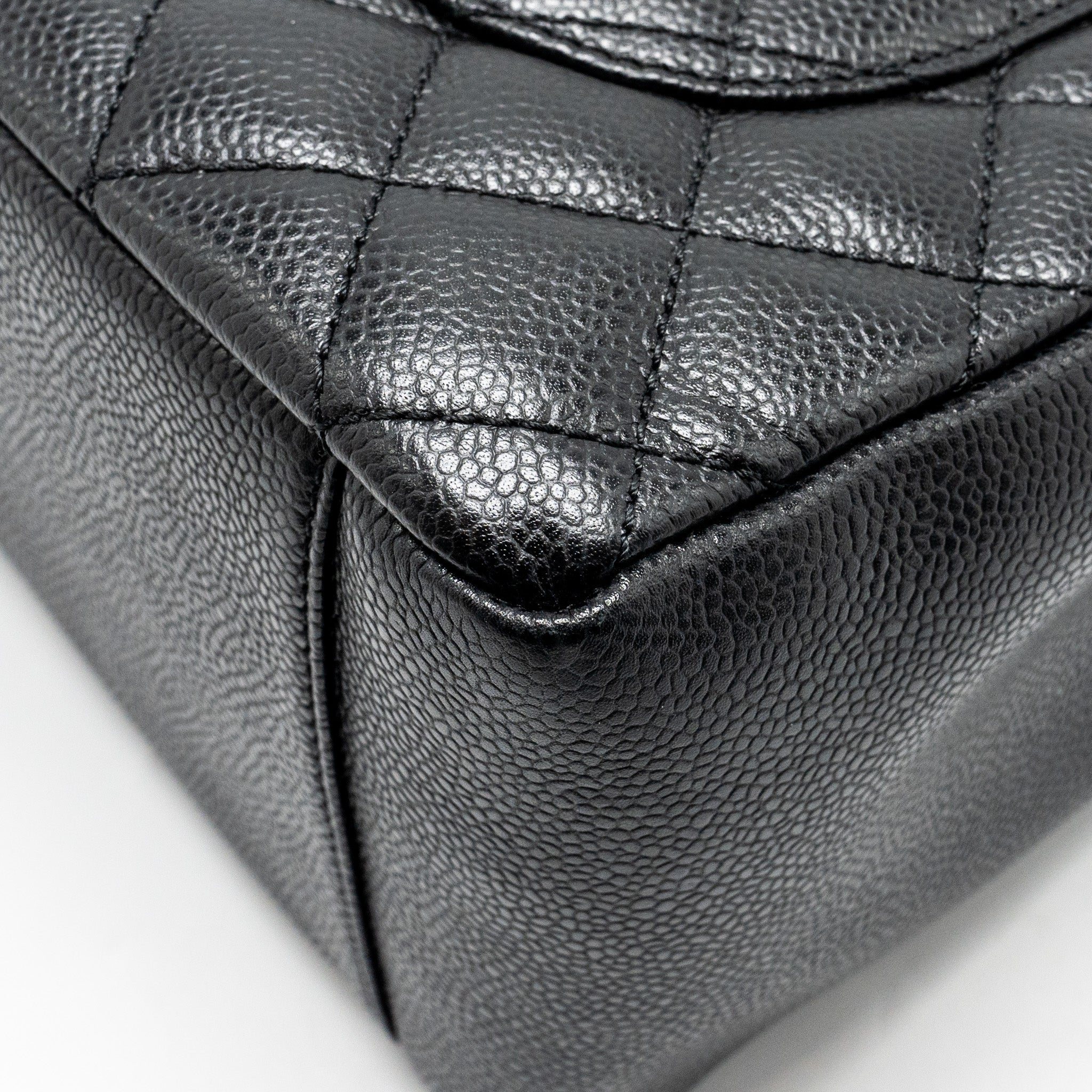 chanel-grand-shopping-tote-caviar-black-shw-2