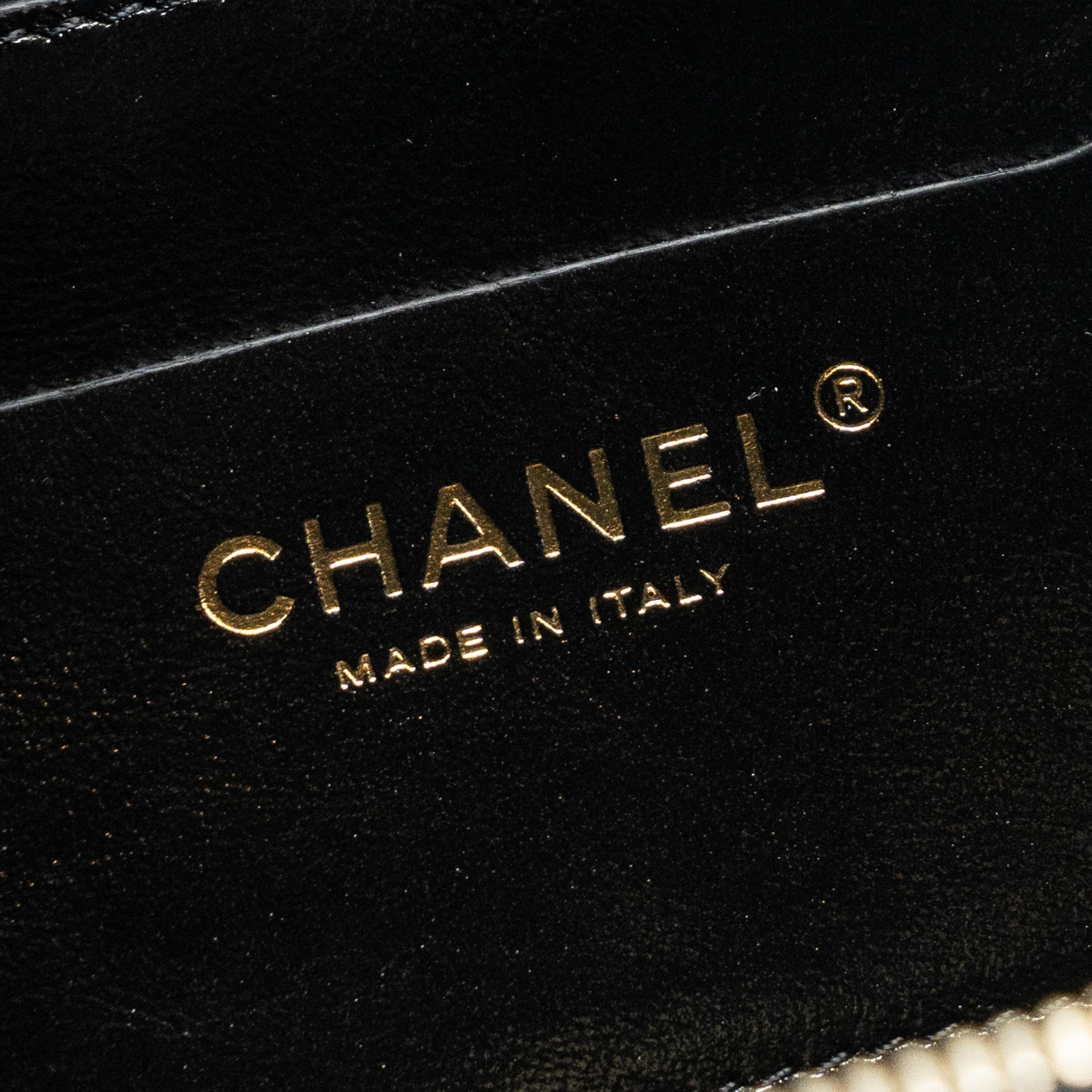 chanel-22a-backpack-patent-black-lghw-microchip