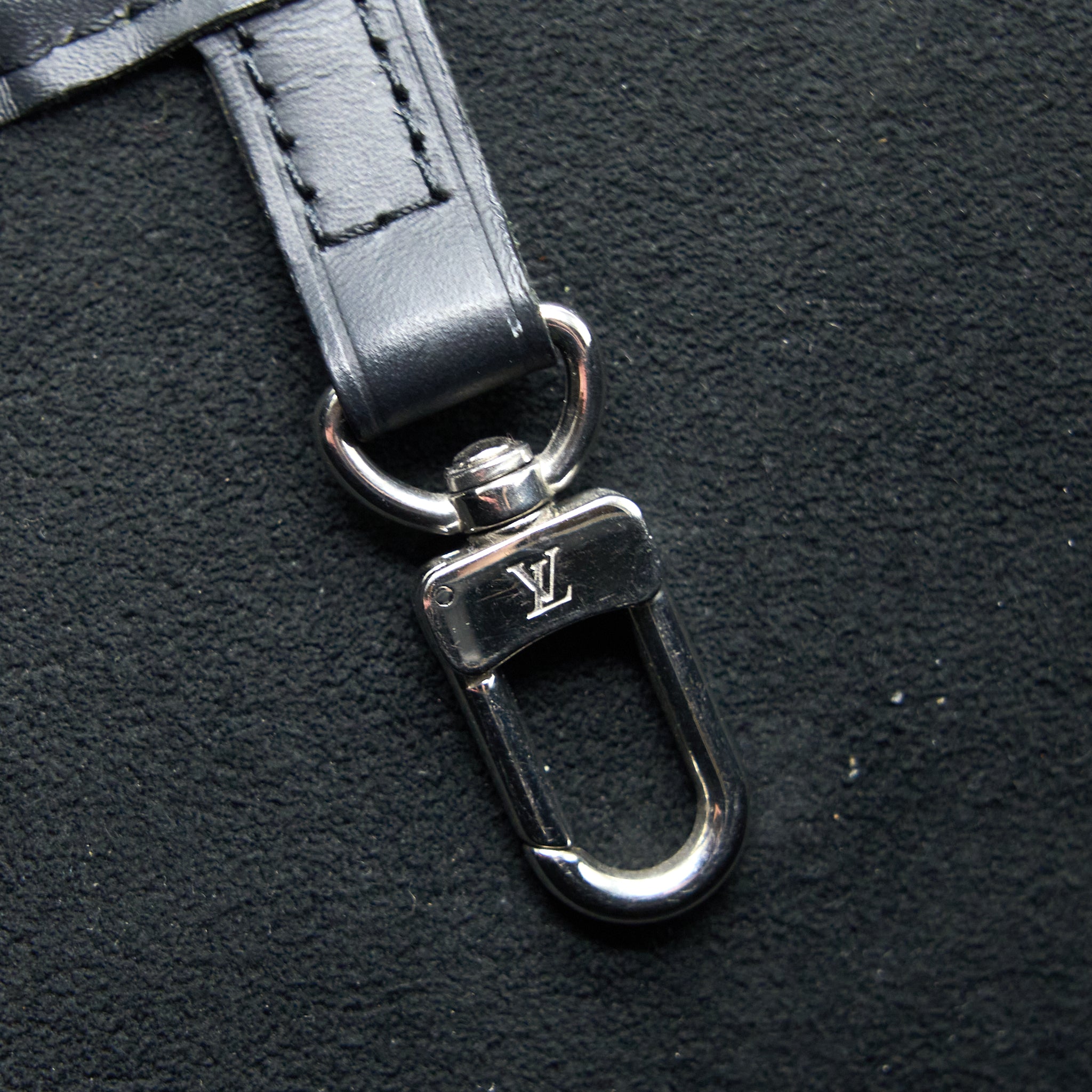 louis-vuitton-neverfull-mm-epi-blue-denim-black-shw