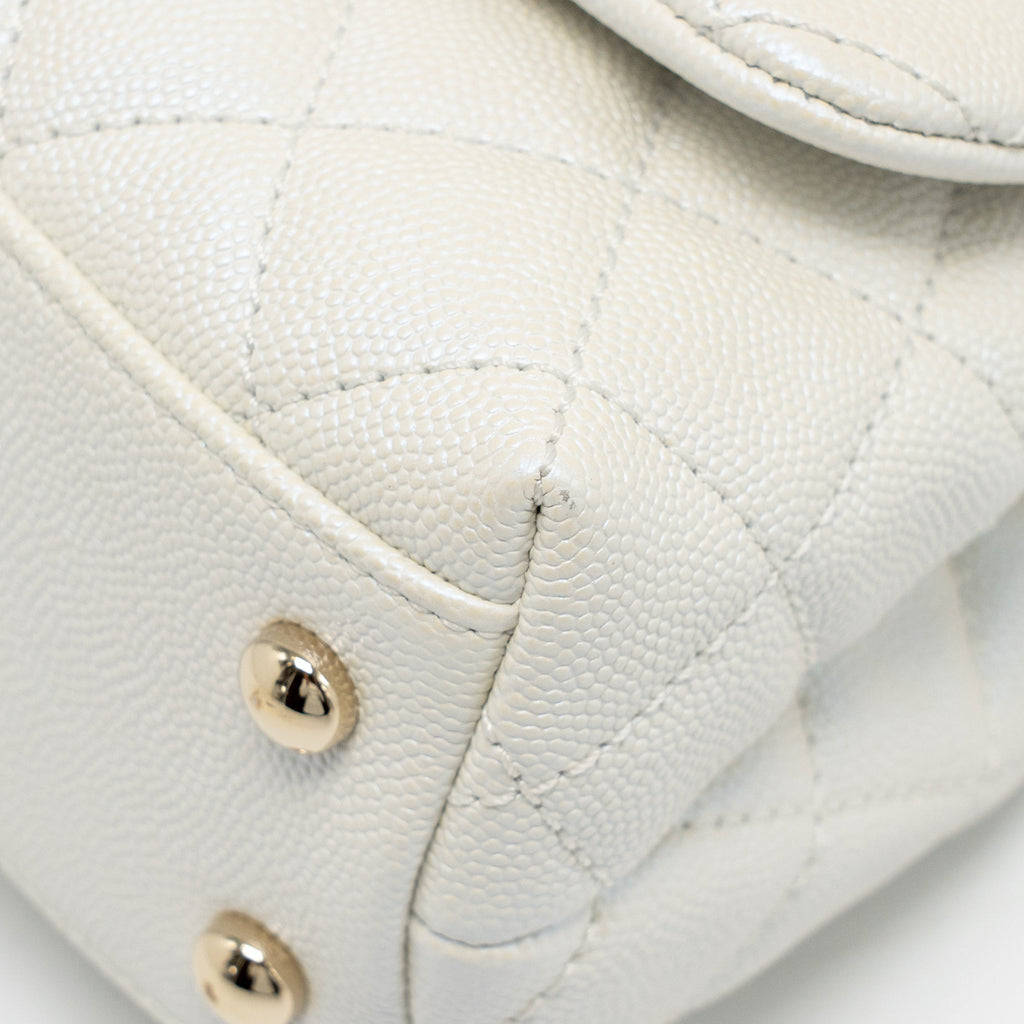 chanel-mini-coco-handle-caviar-iridescent-white-lghw-1