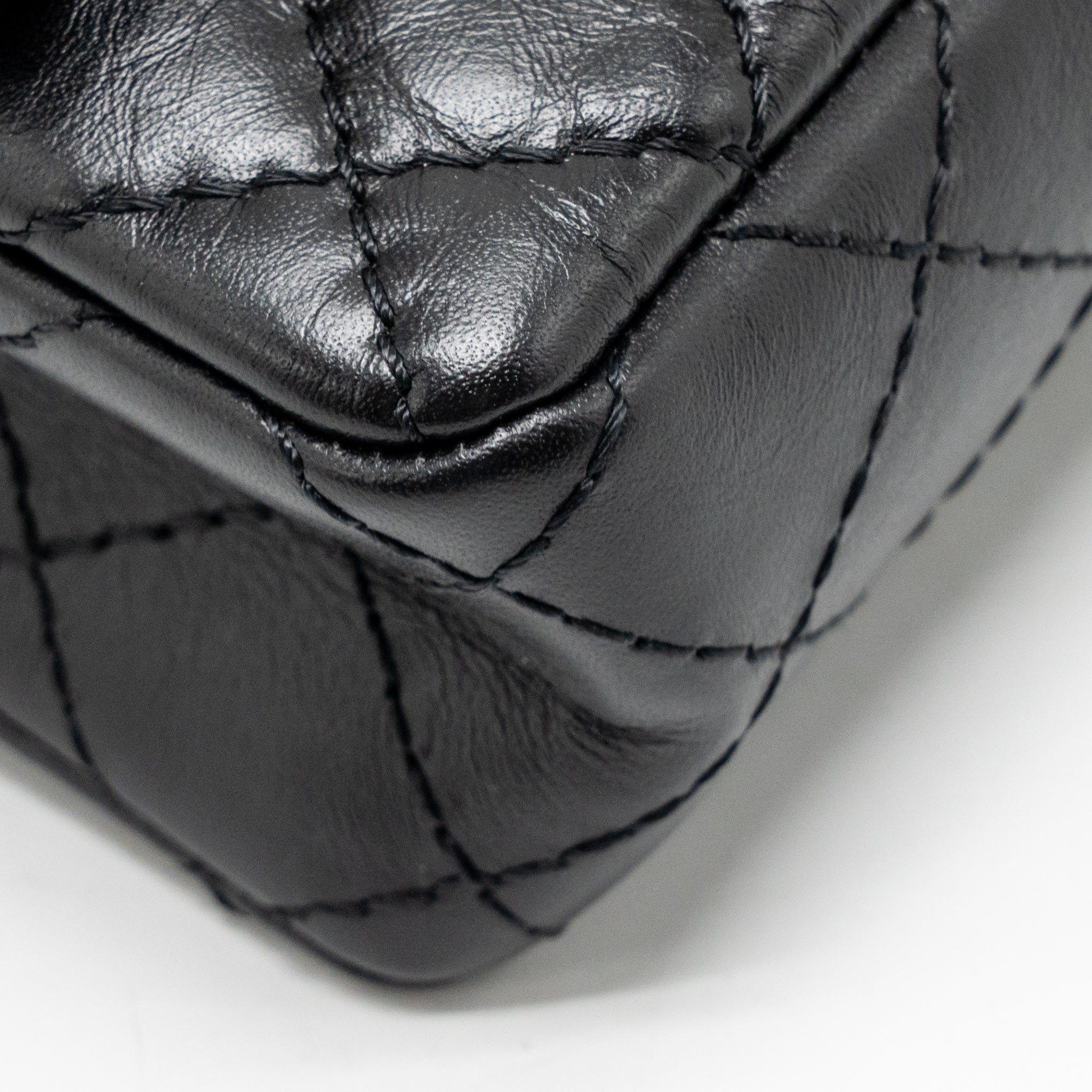 chanel-2-55-reissue-waist-bag-aged-calfskin-black-ghw