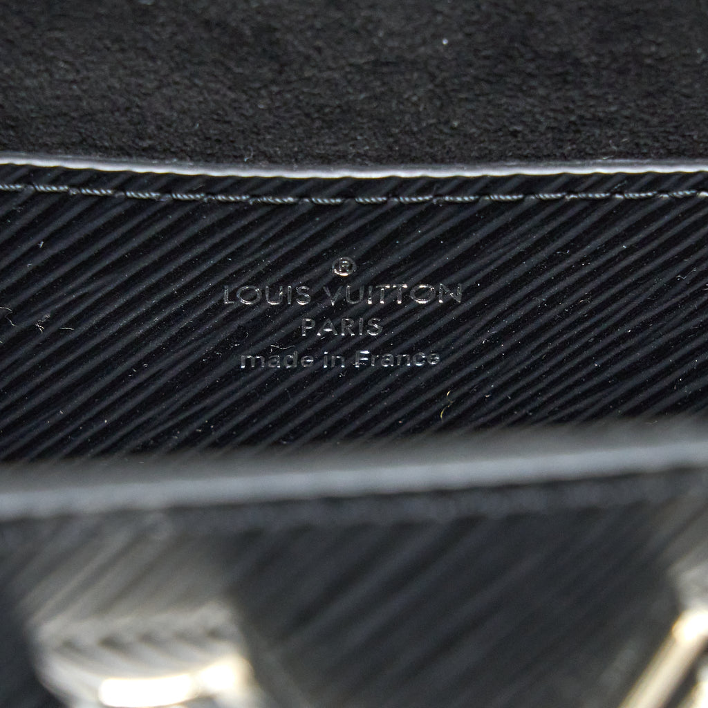 louis-vuitton-twist-pm-epi-black-shw