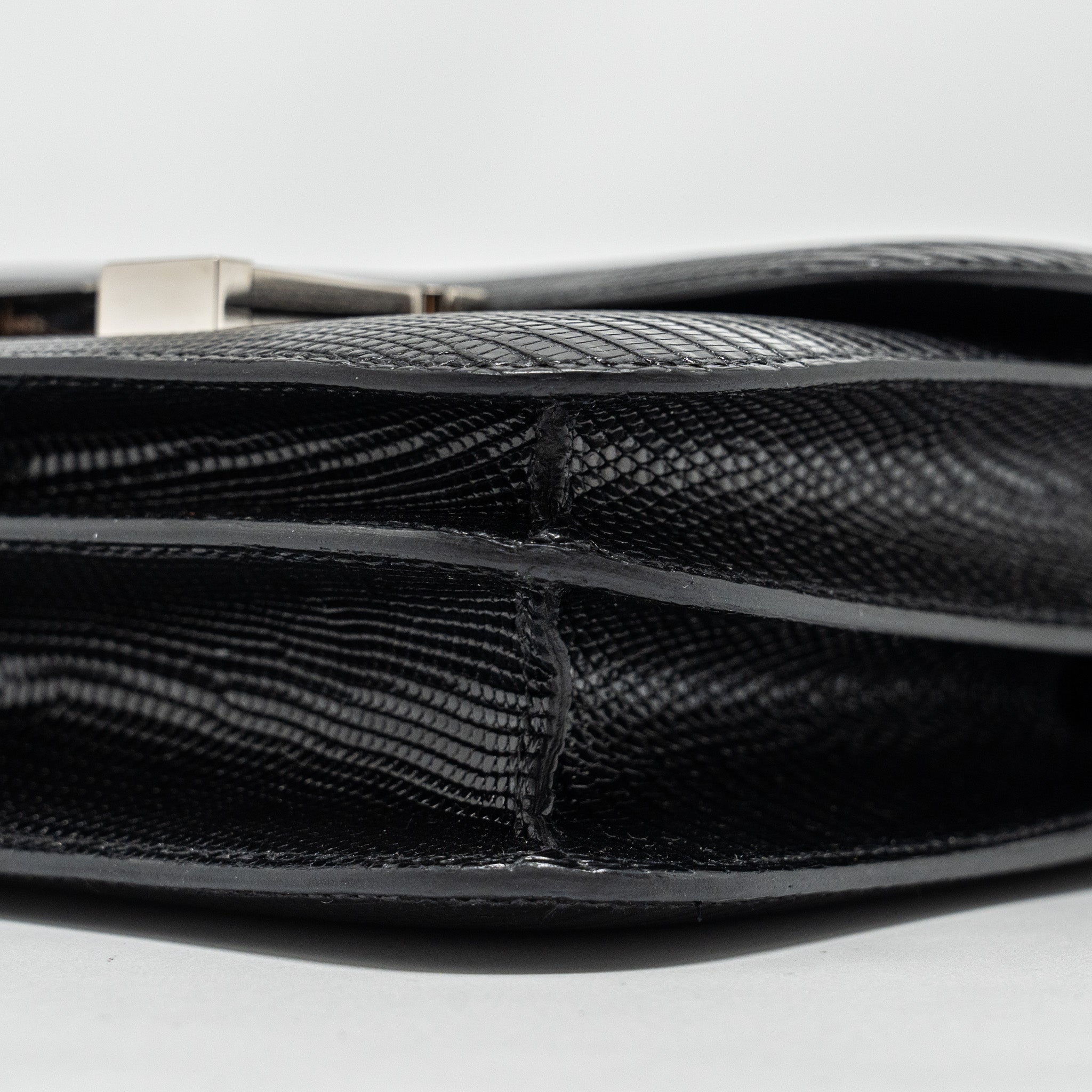 hermes-mini-constance-lizard-varanus-salvator-black-shw-stamp-u