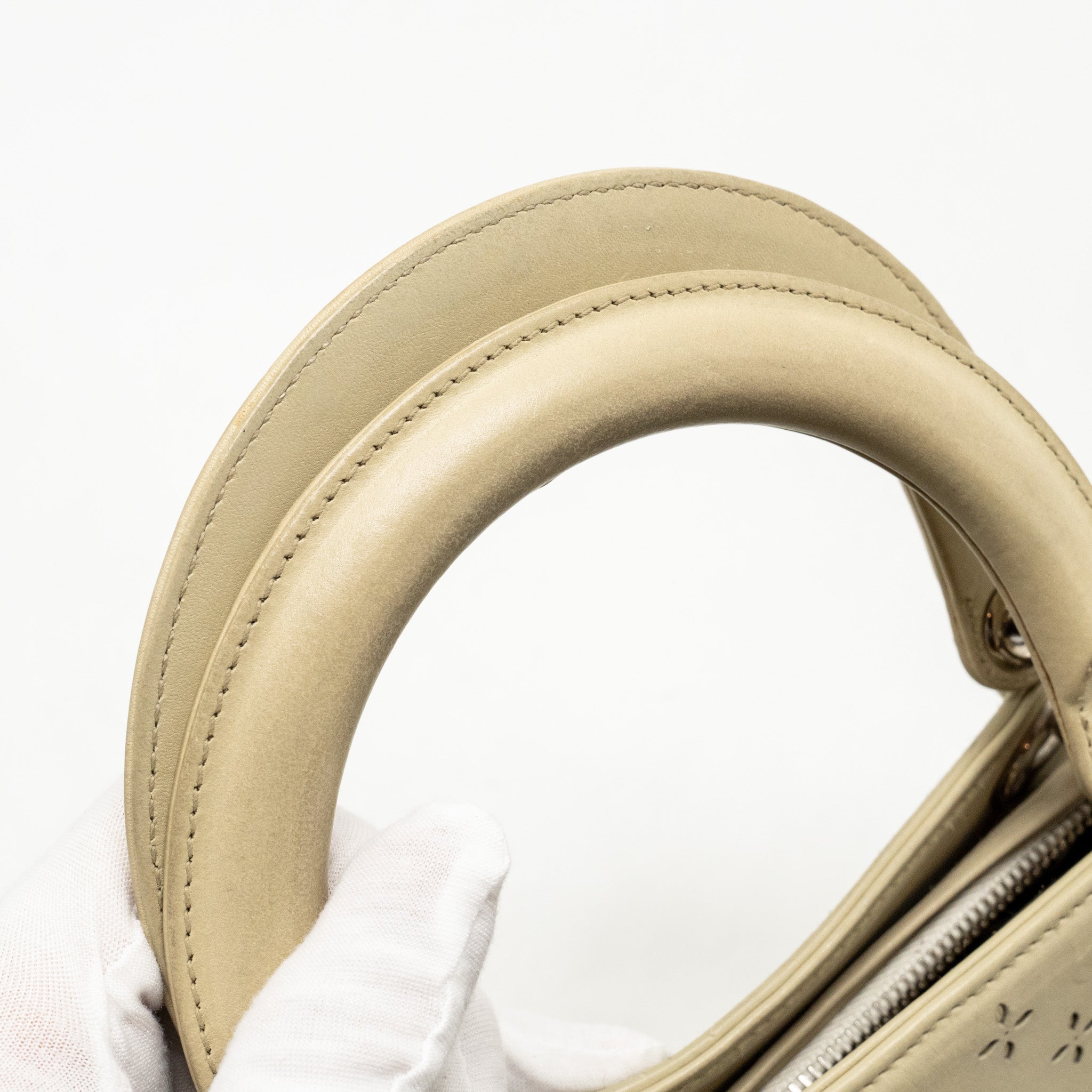 dior-medium-lady-dior-leather-beige-shw